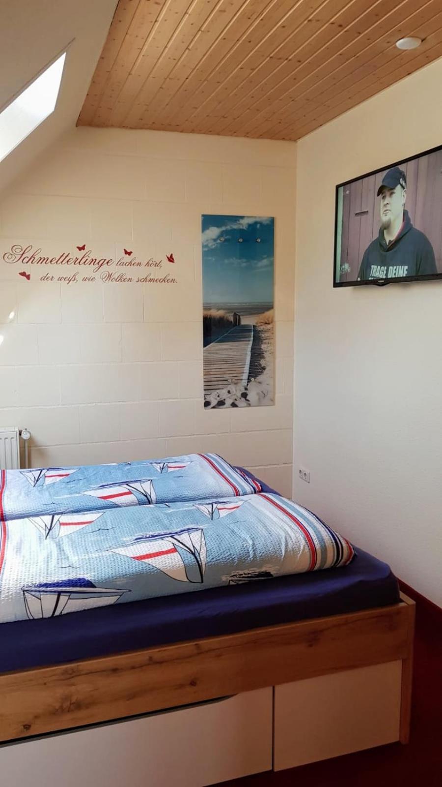 Deluxe Quadruple Room - Photo 1