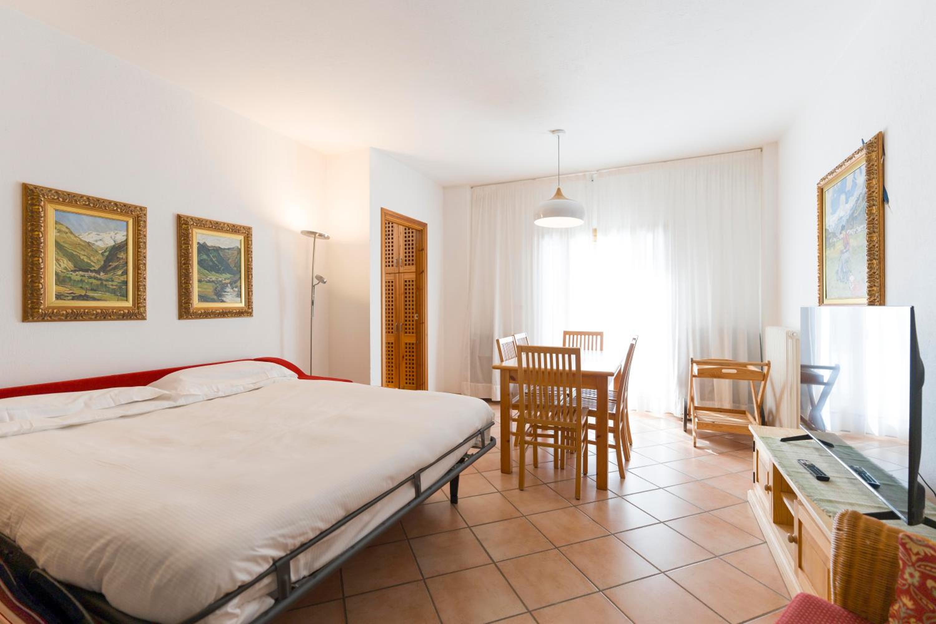 Two-Bedroom Apartment with Balcony and Terrace