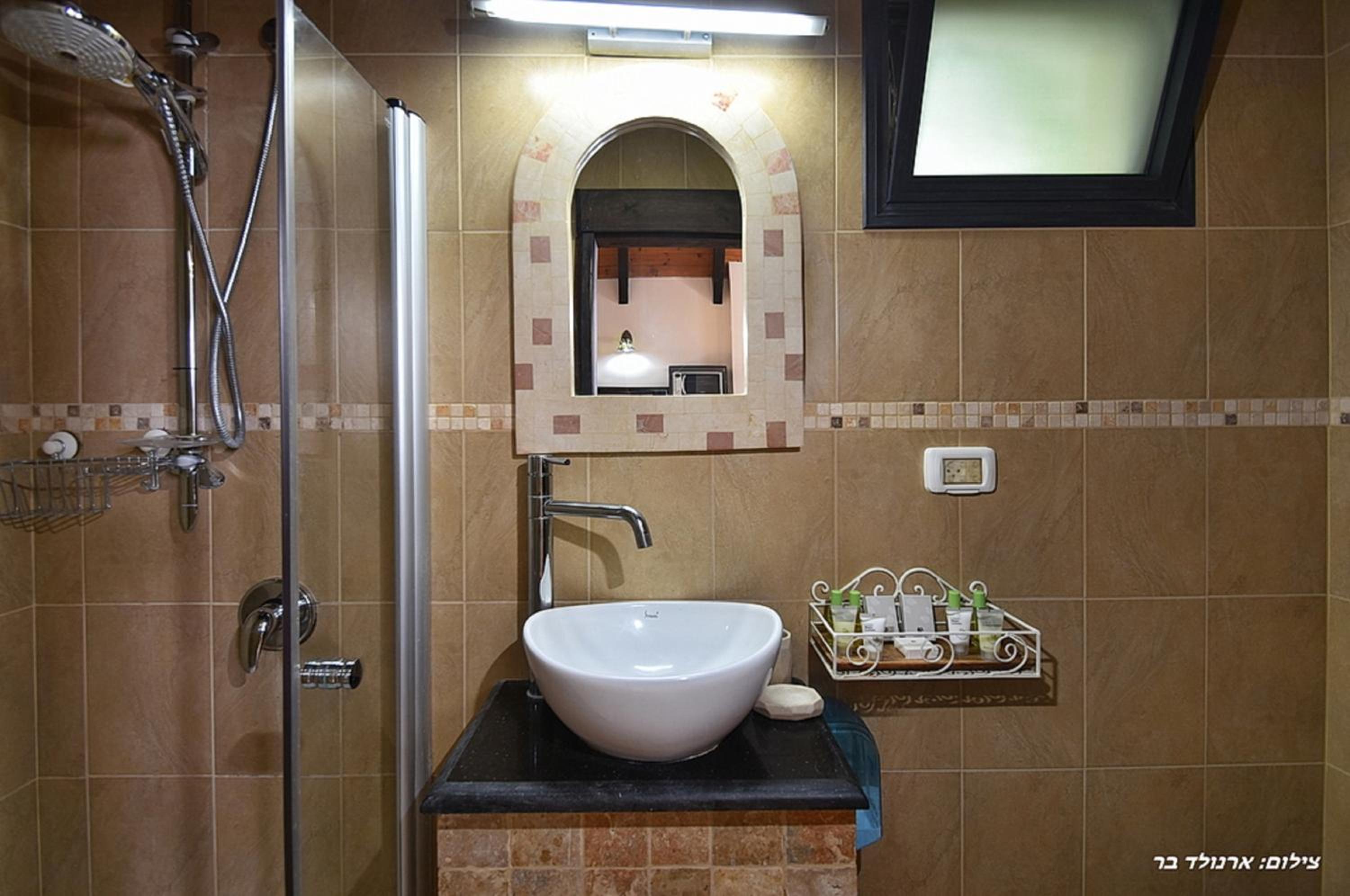 King Room with Spa Bath photo 3
