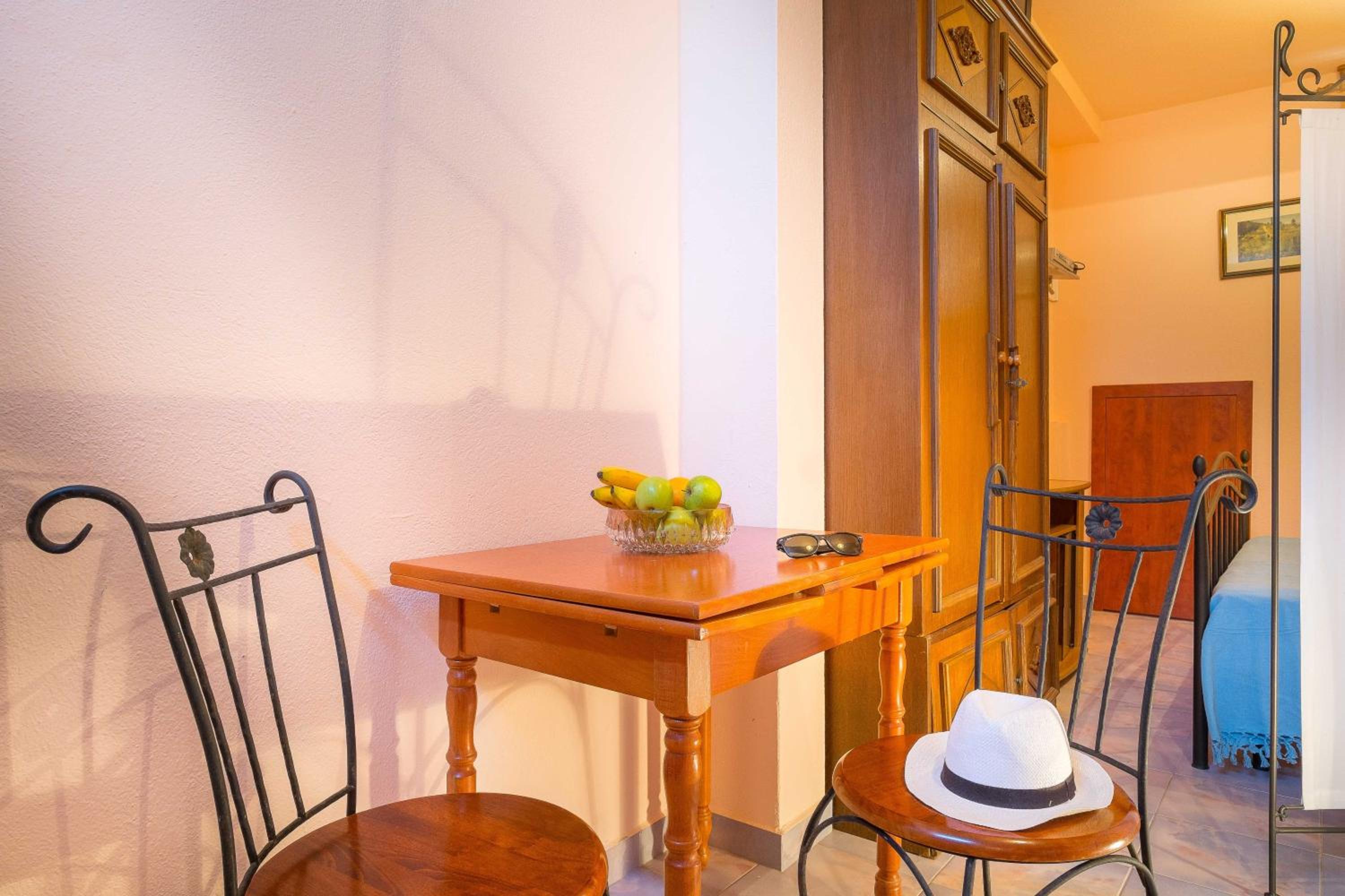 One-Bedroom Apartment with Patio (2 Adults) photo 3
