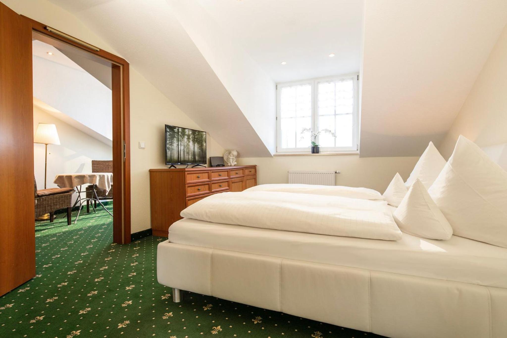 Suite with Garden View photo 1