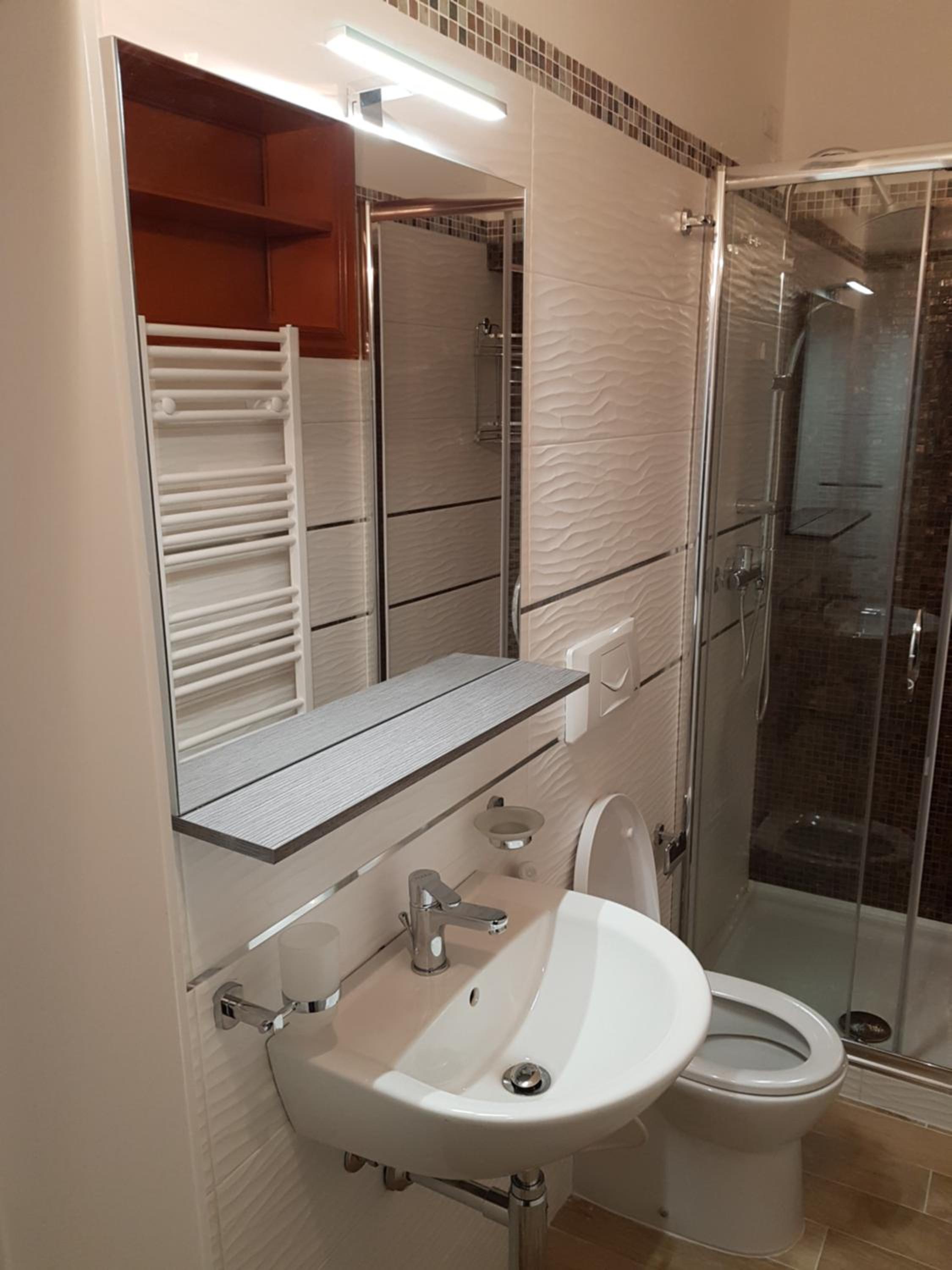Studio Apartment - Photo 20