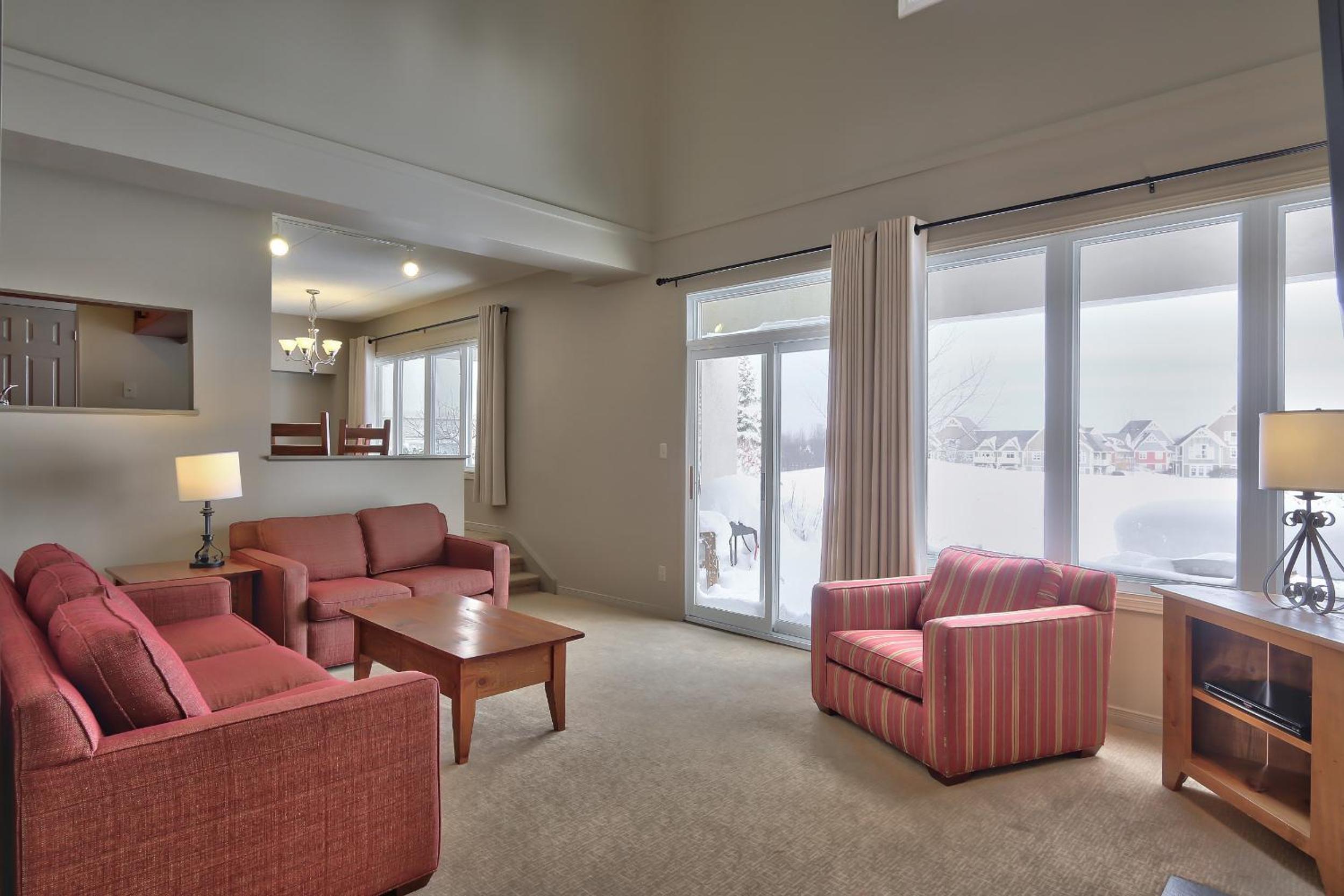 Wintergreen Three Bedroom photo 3