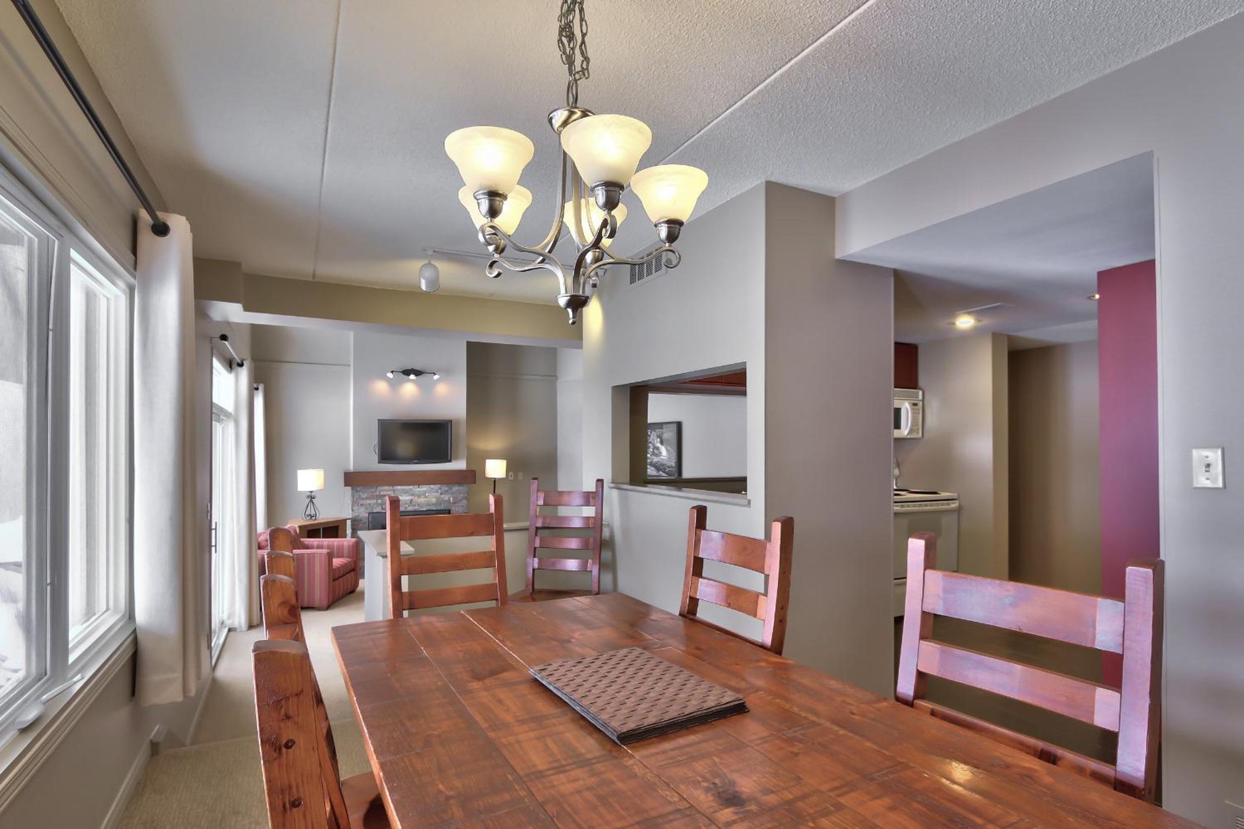 Wintergreen Three Bedroom photo 2
