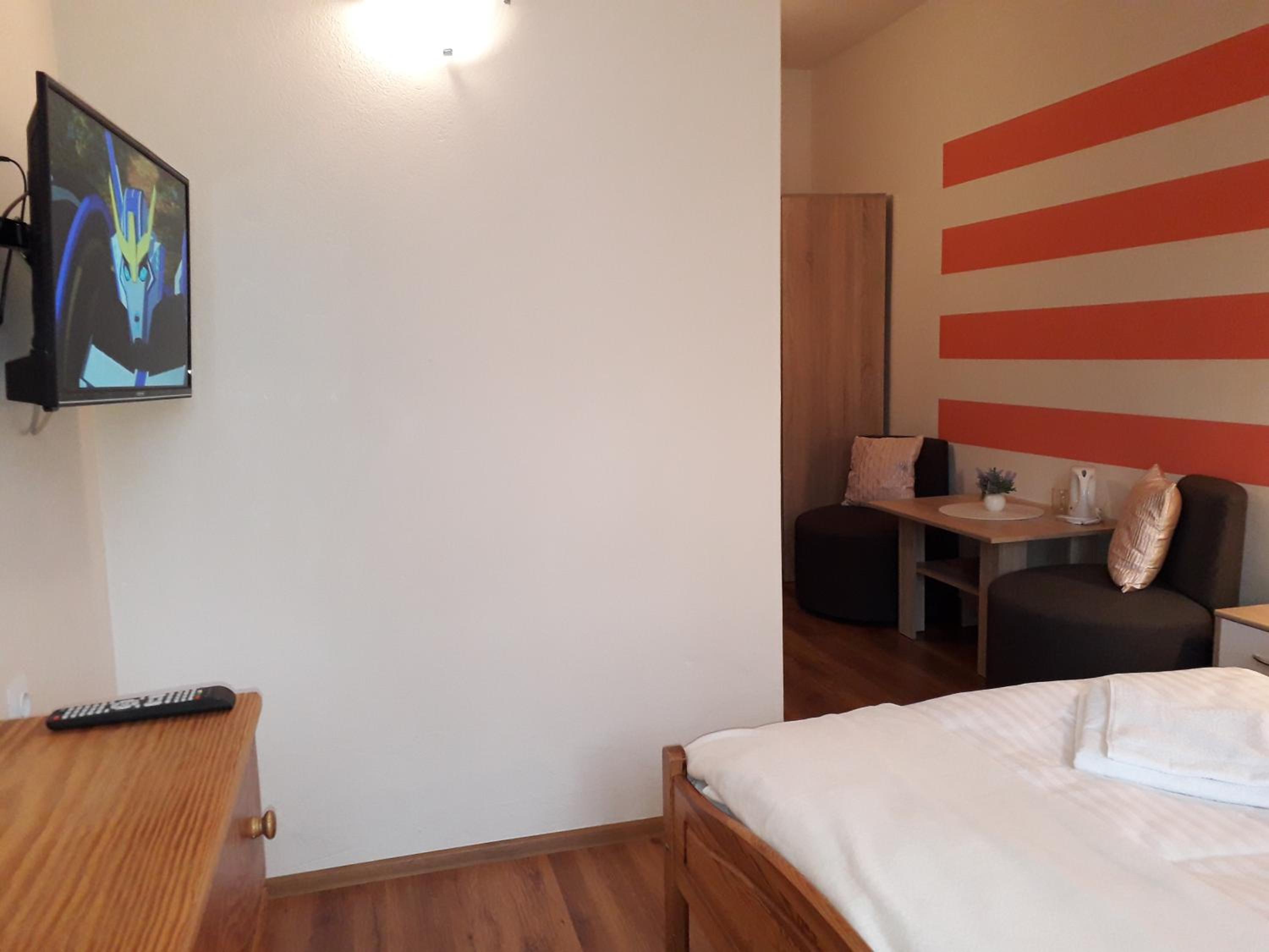Double Room with Balcony photo 3
