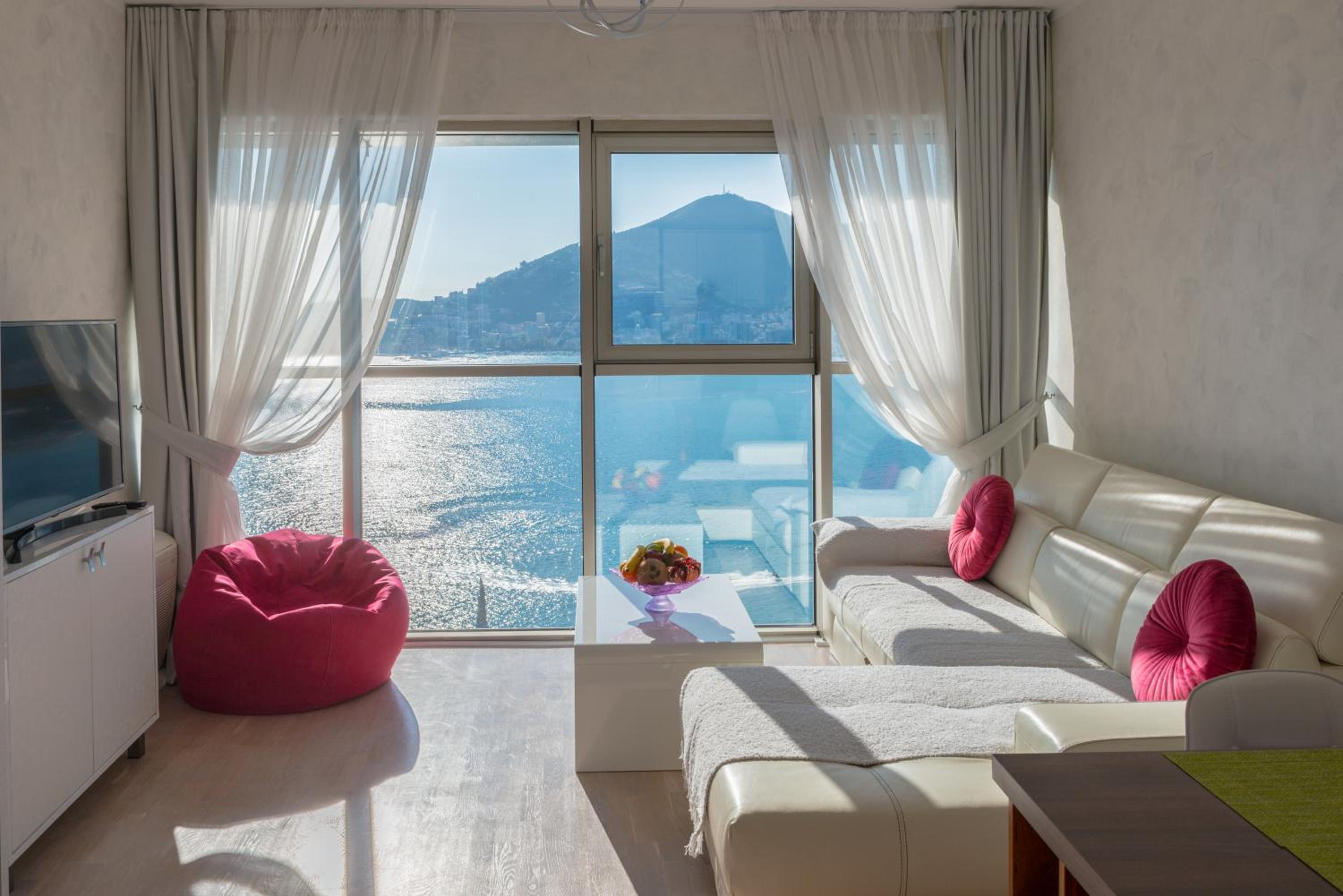 Studio with Sea View