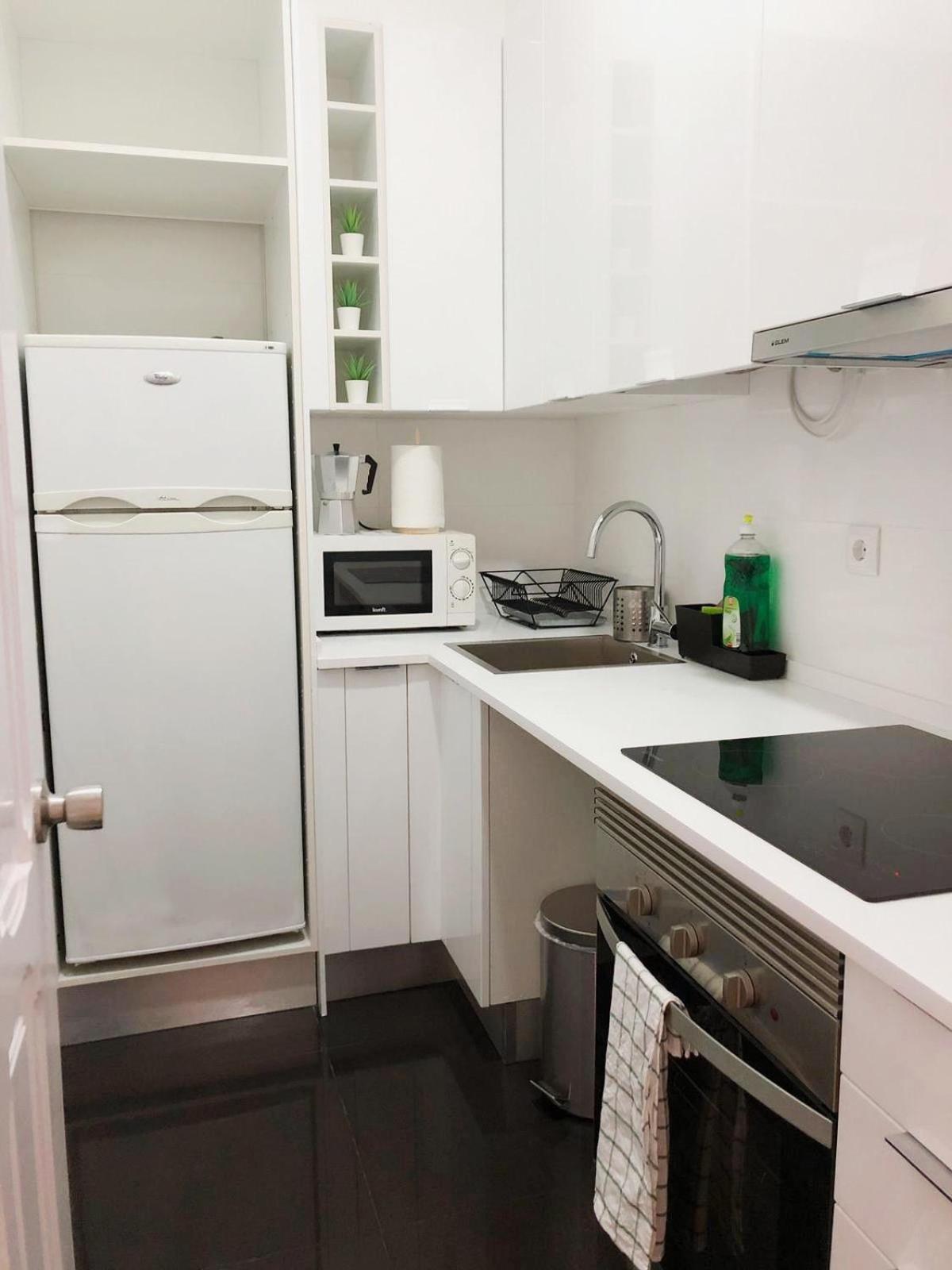 Double Room - Photo 9