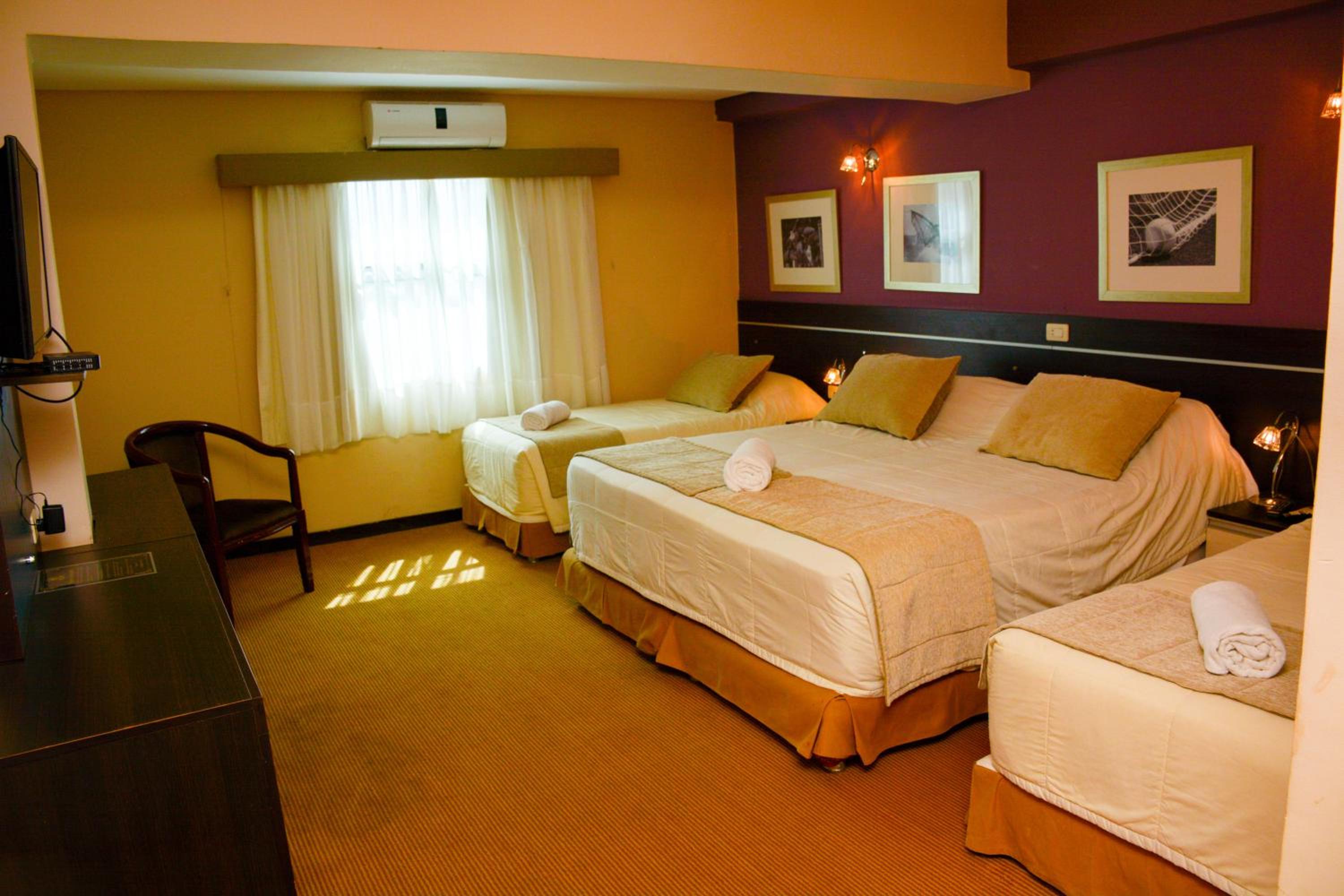 Classic Quadruple Room photo 3