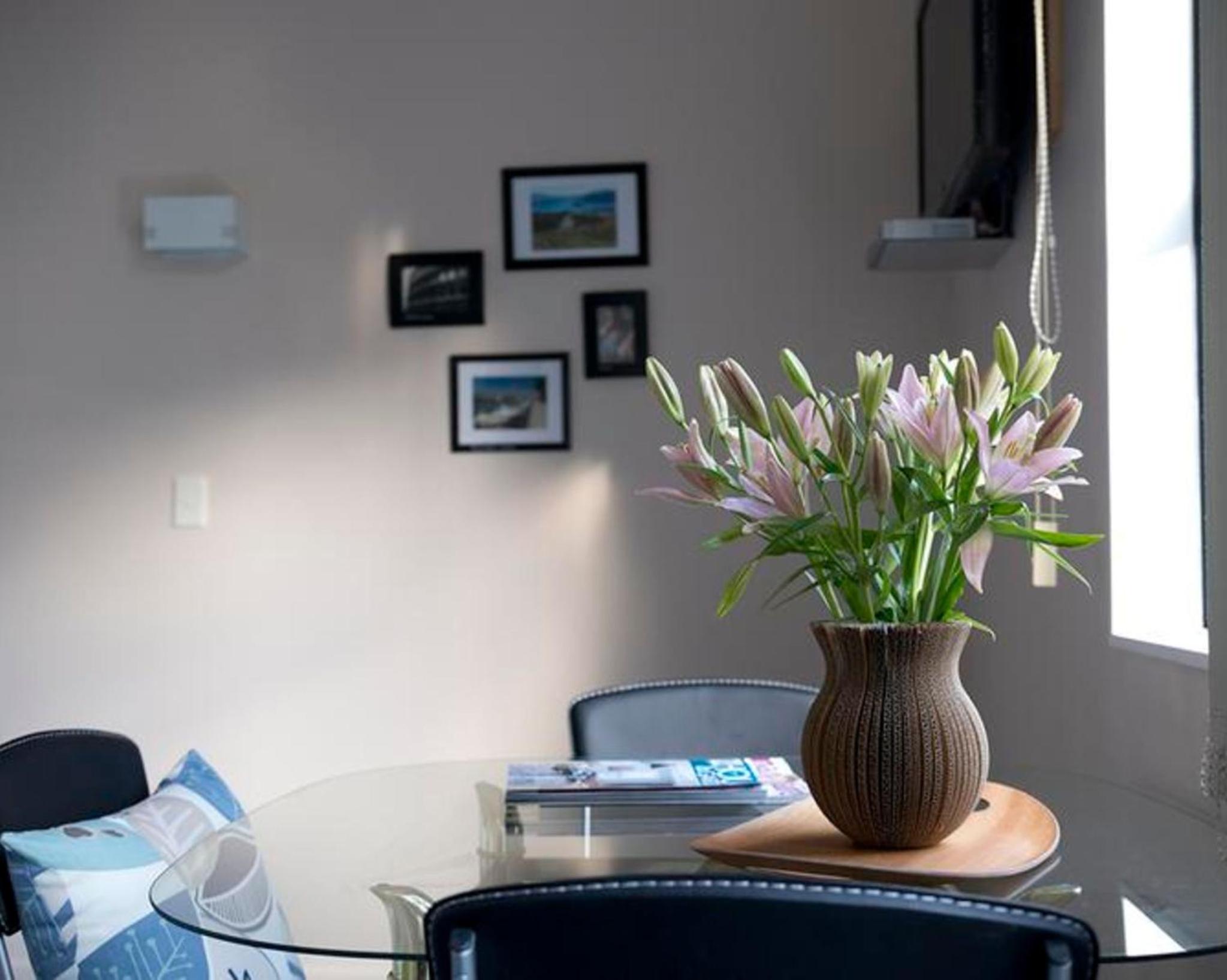 Family Room - Photo 3