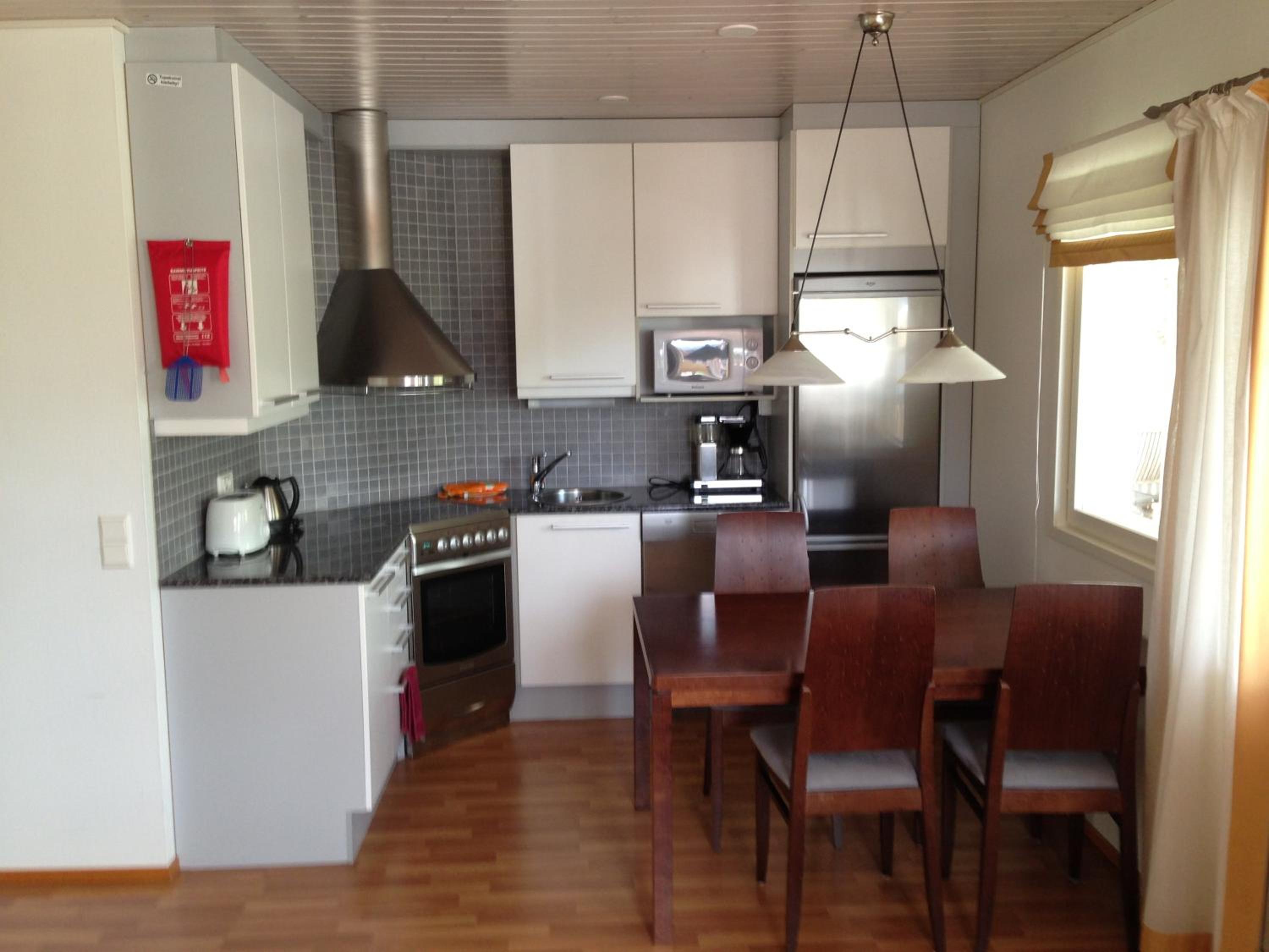 One-Bedroom Apartment with Sauna - Photo 12