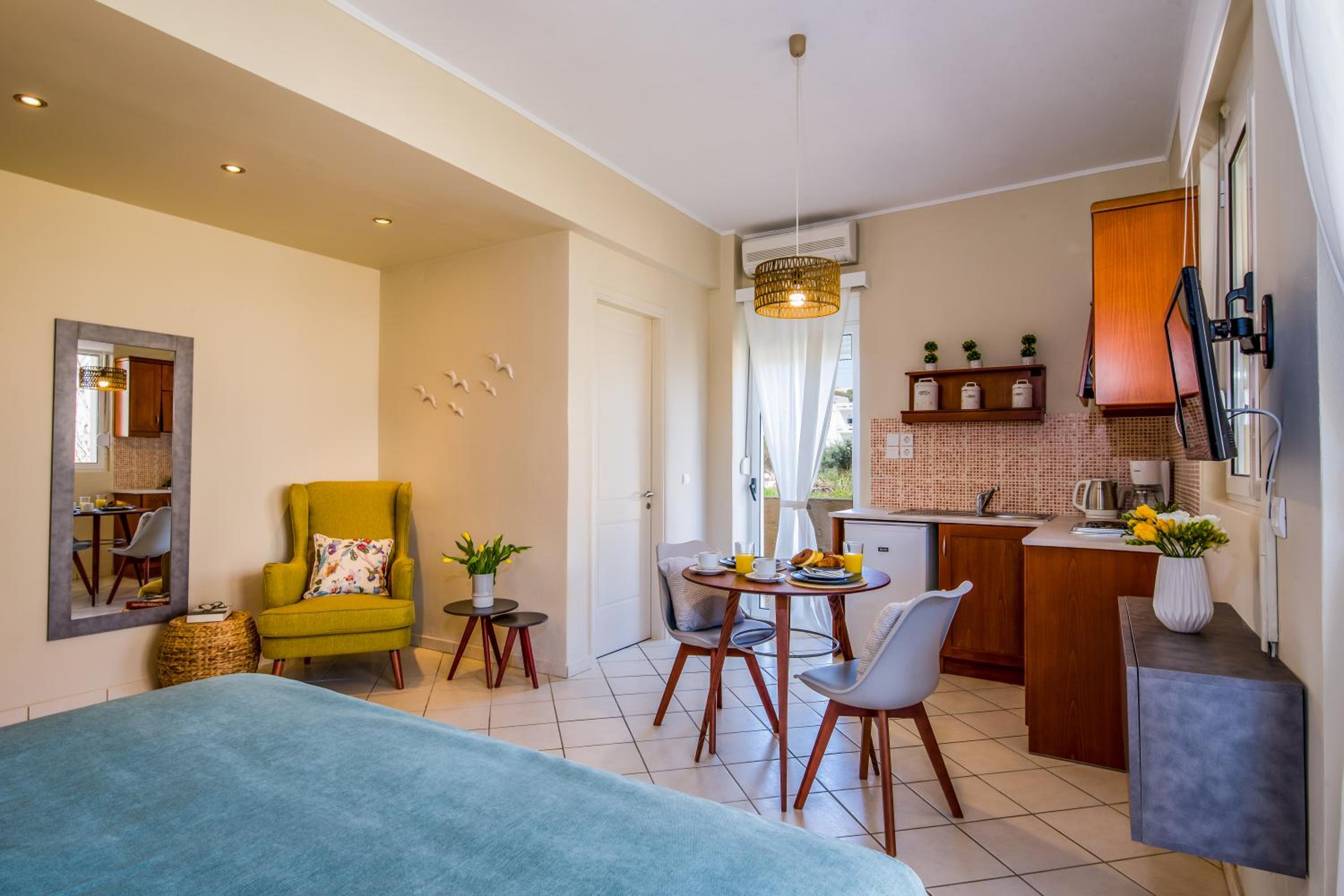 Double Room with Balcony photo 2