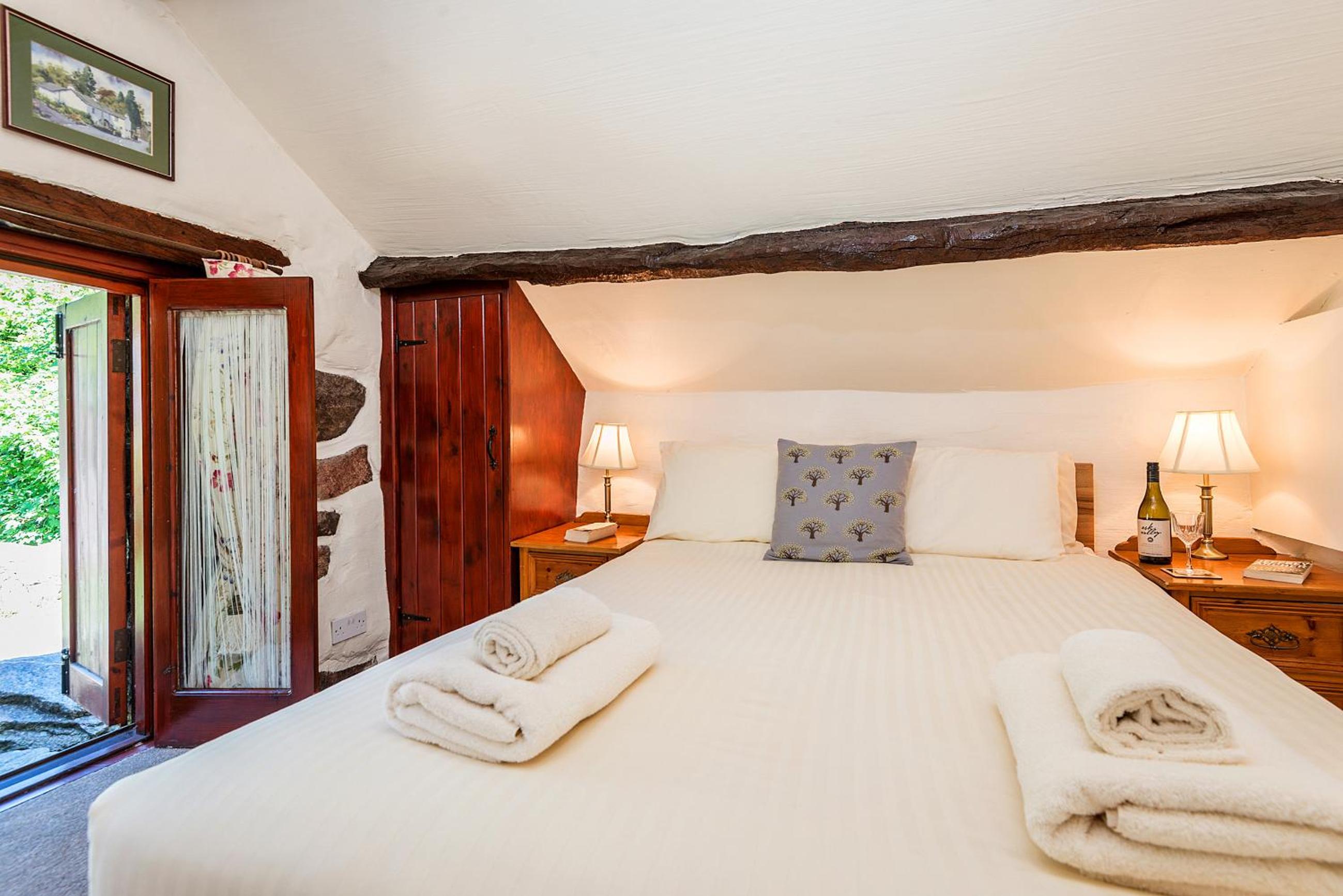 One-Bedroom Cottage - Whillan Beck - Photo 45