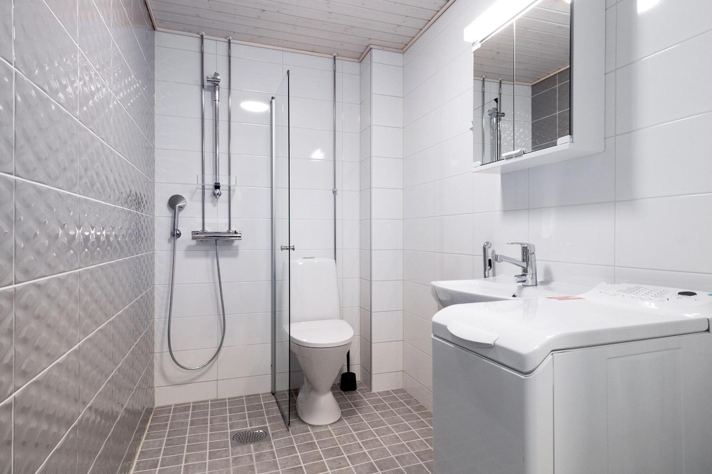 Studio Apartment - Photo 3