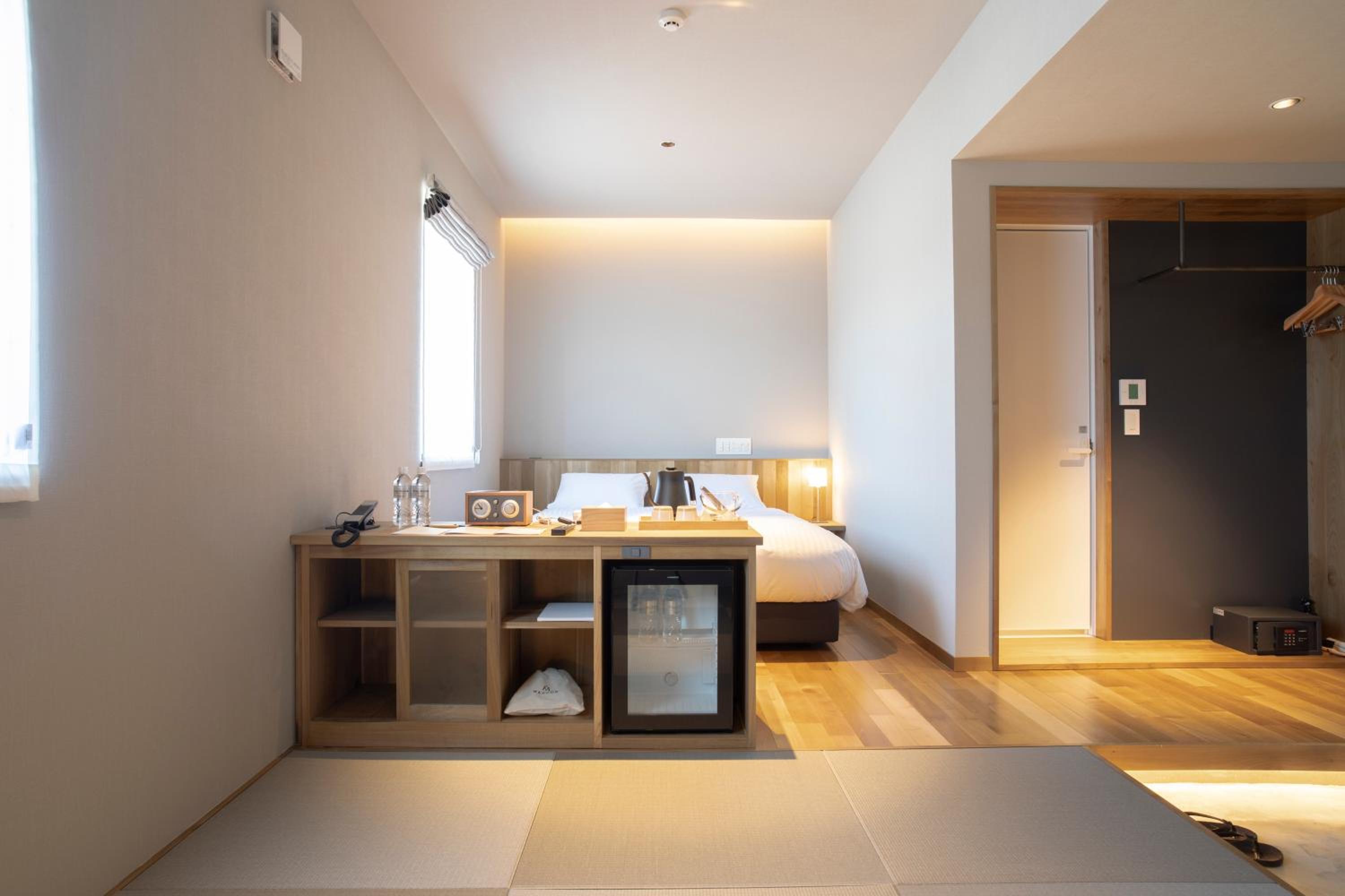 Deluxe Family Room - Photo 1