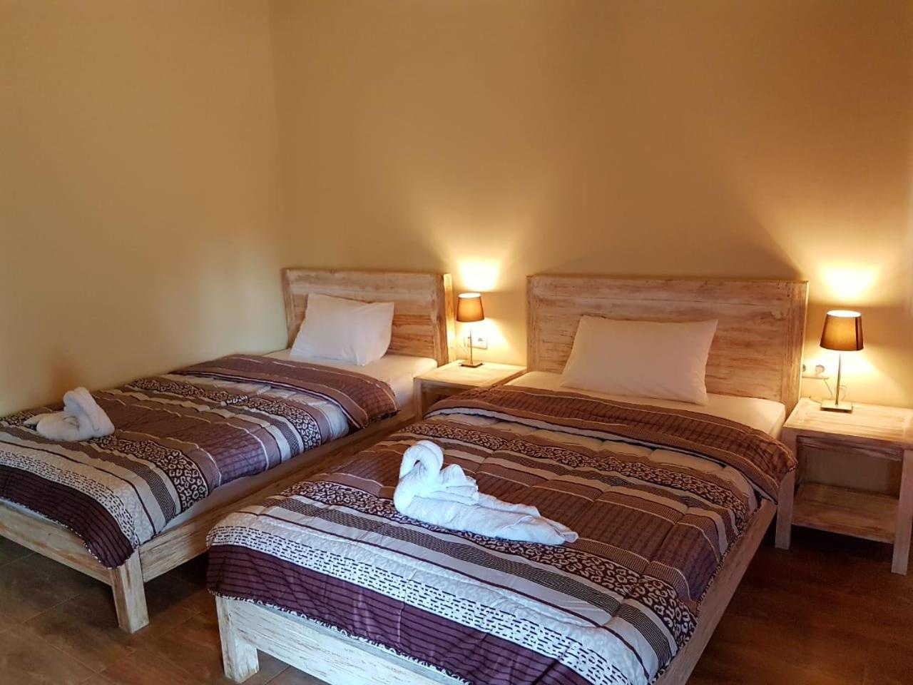 Suite - Photo 8