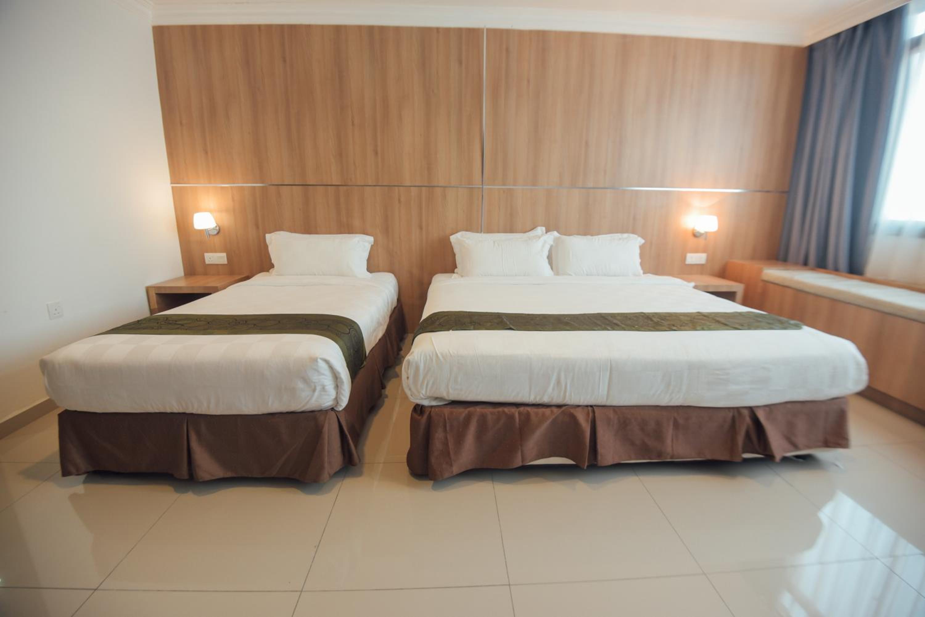 Executive Deluxe Room - Photo 3