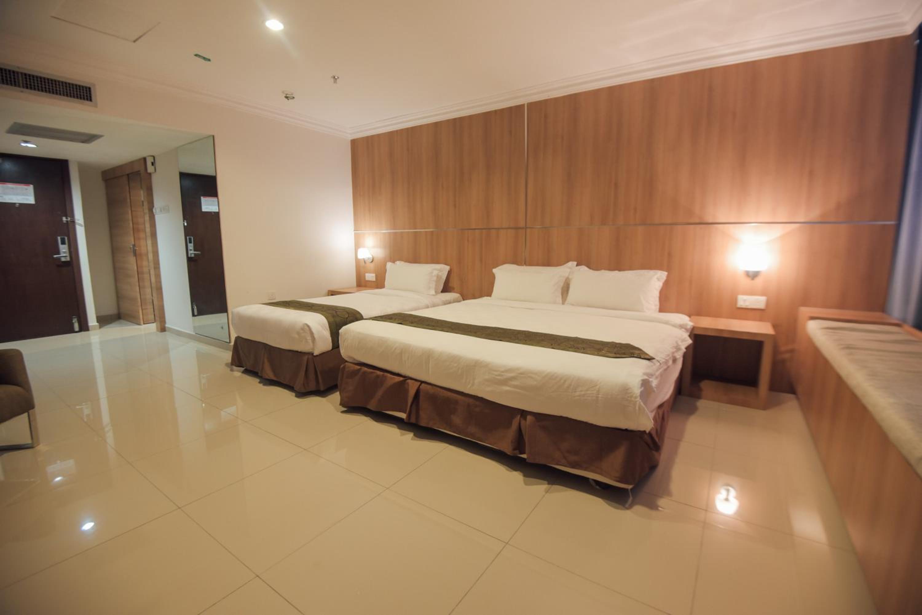 Executive Deluxe Room - Photo 4
