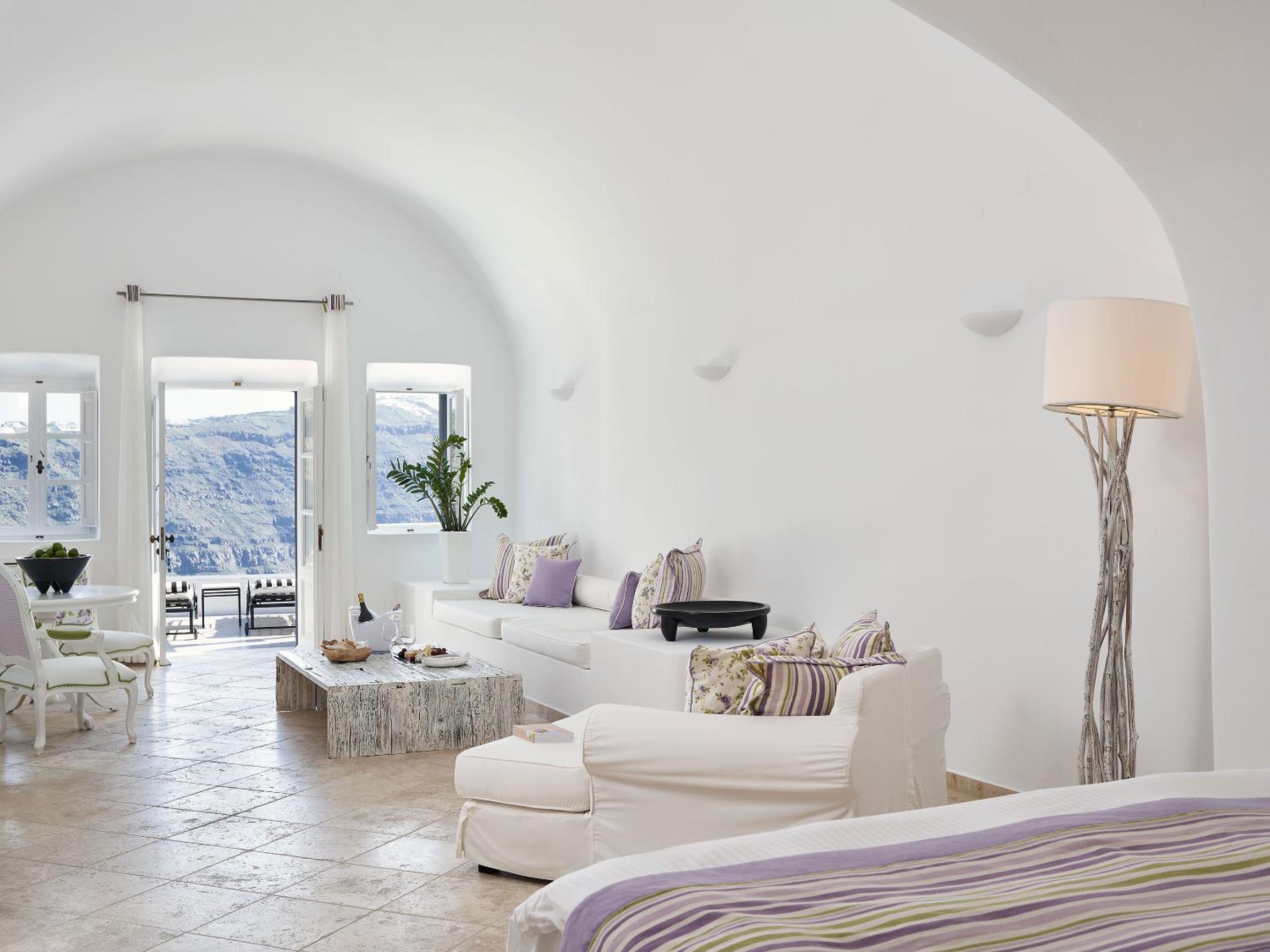 Master Suite with Sea View and Hot Tub - Photo 1