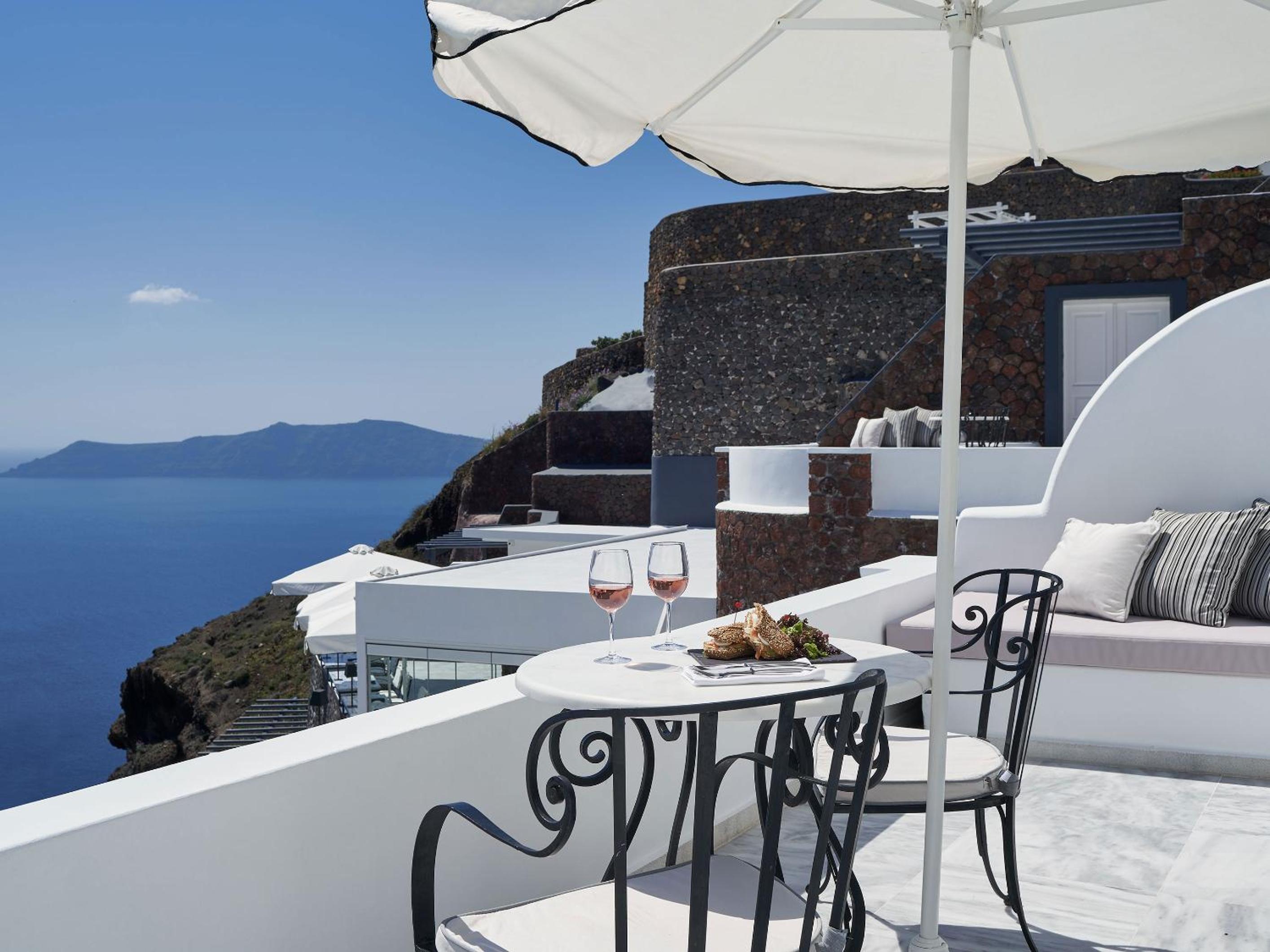 Junior Suite with Sea View - Photo 4