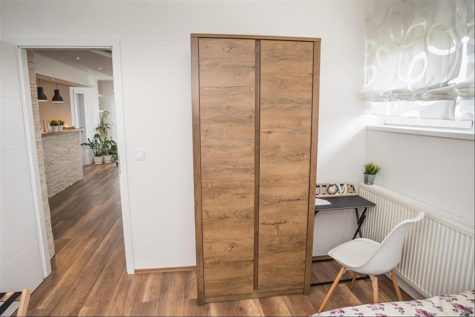 One-Bedroom Apartment - Photo 40