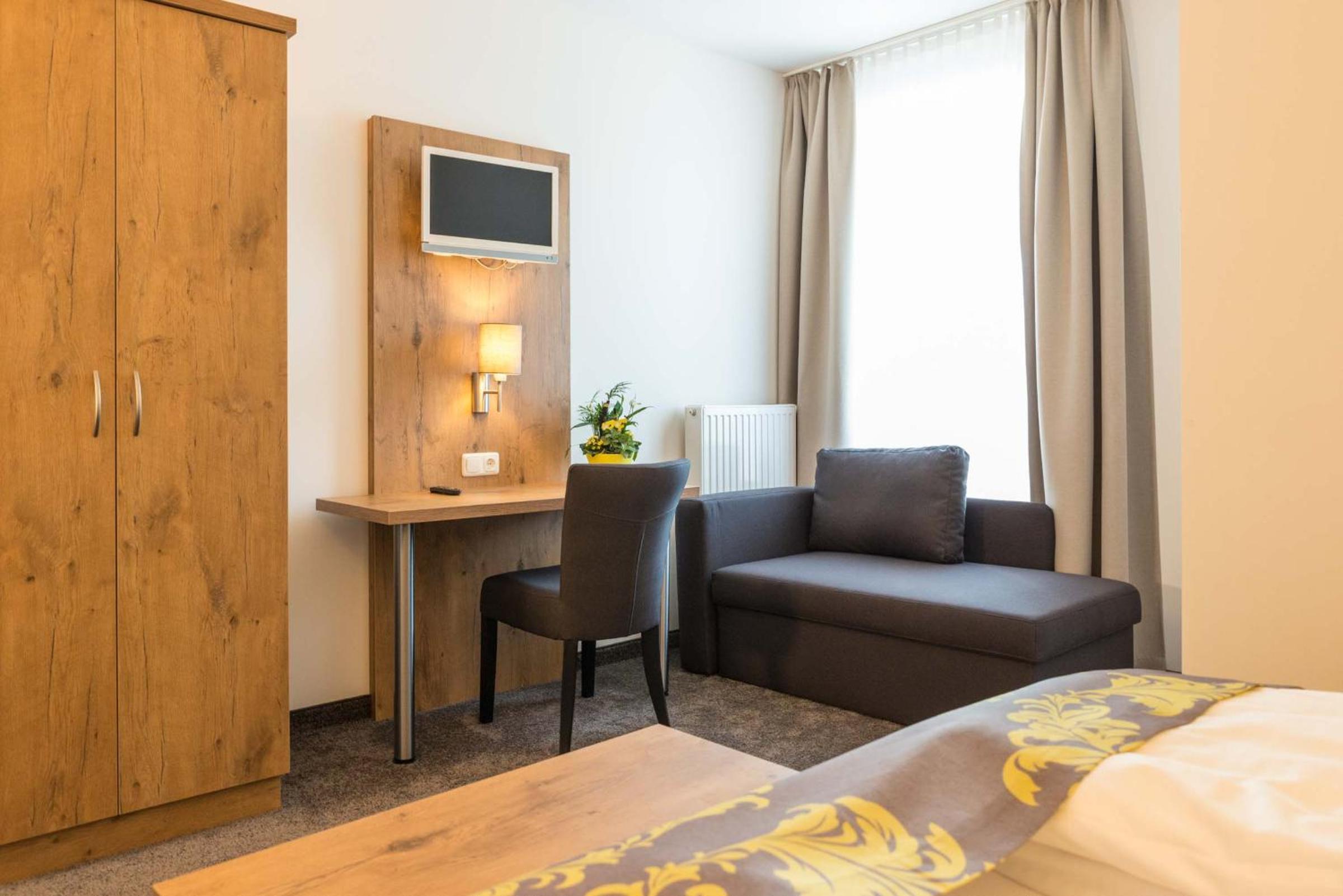 Comfort Double Room - Photo 4