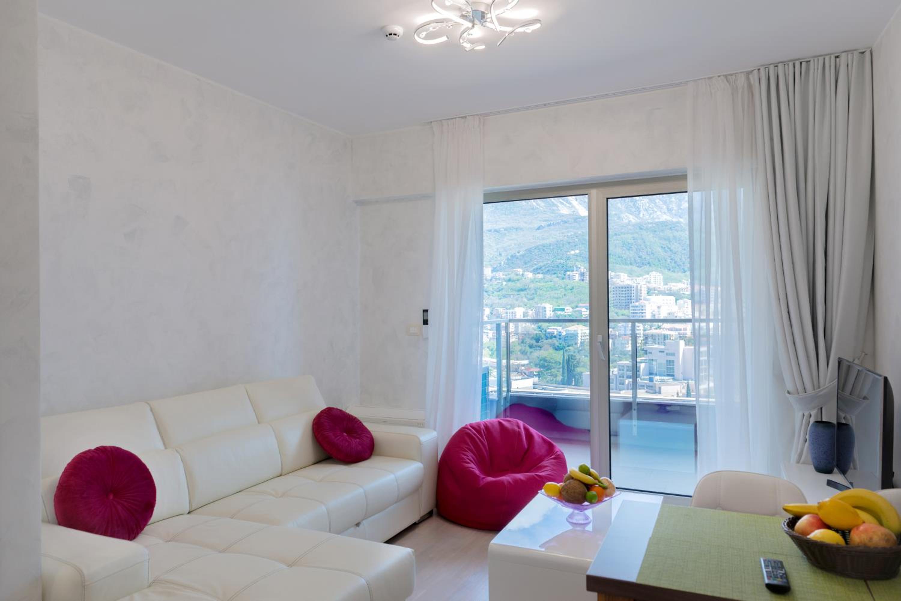 Apartment with Sea View