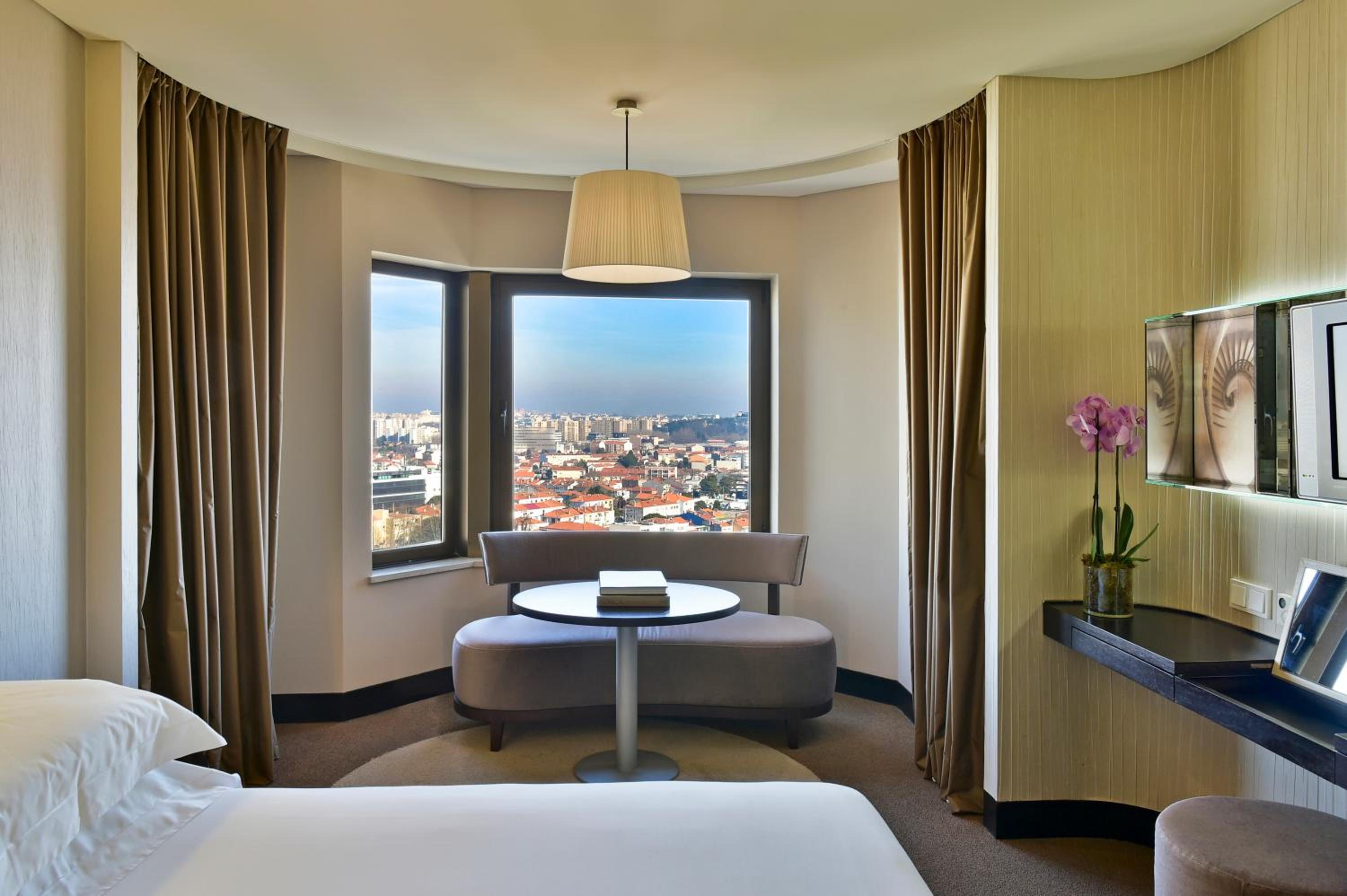 Deluxe Double Room - Photo 1