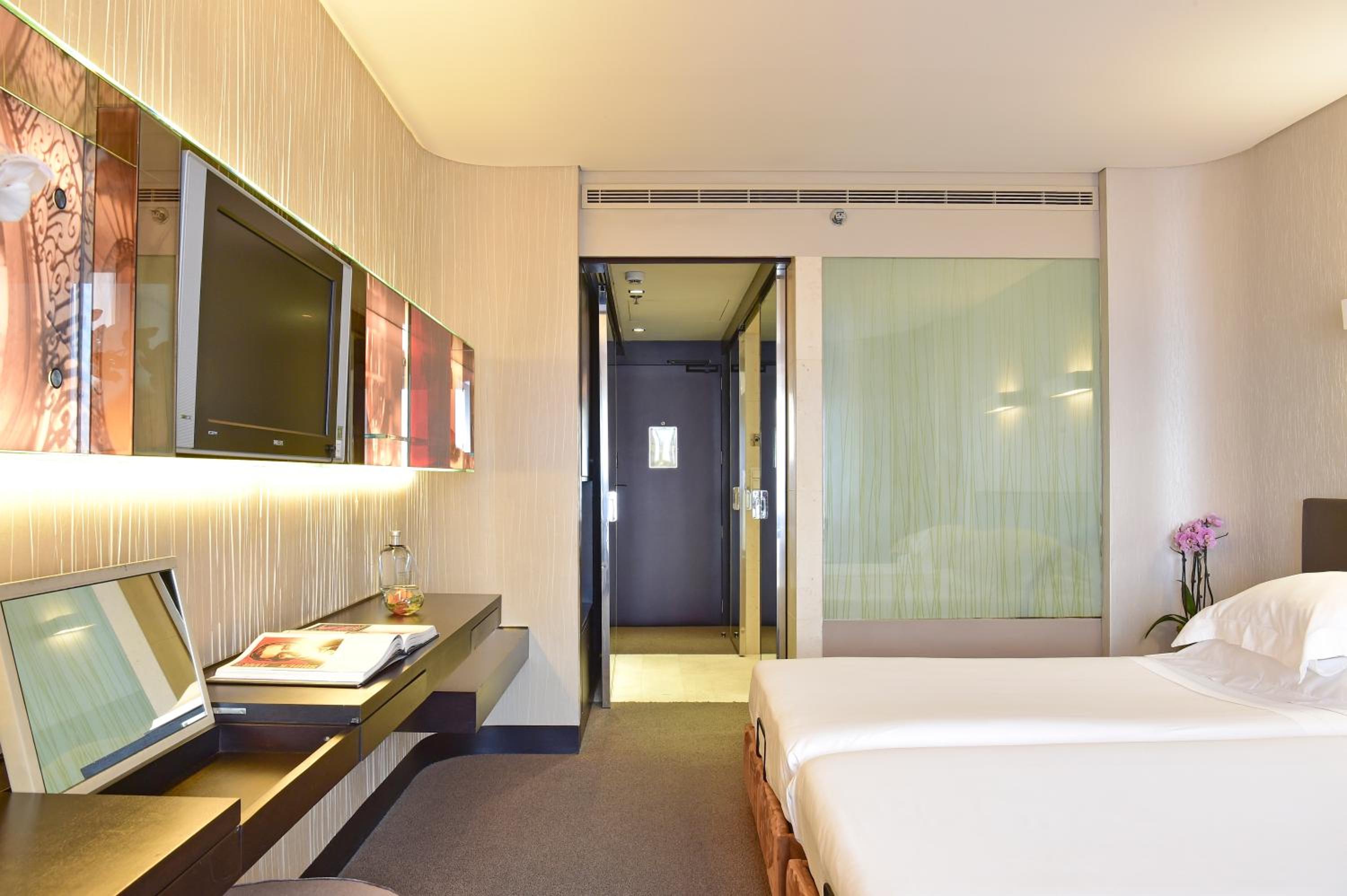 Deluxe Twin Room - Photo 5