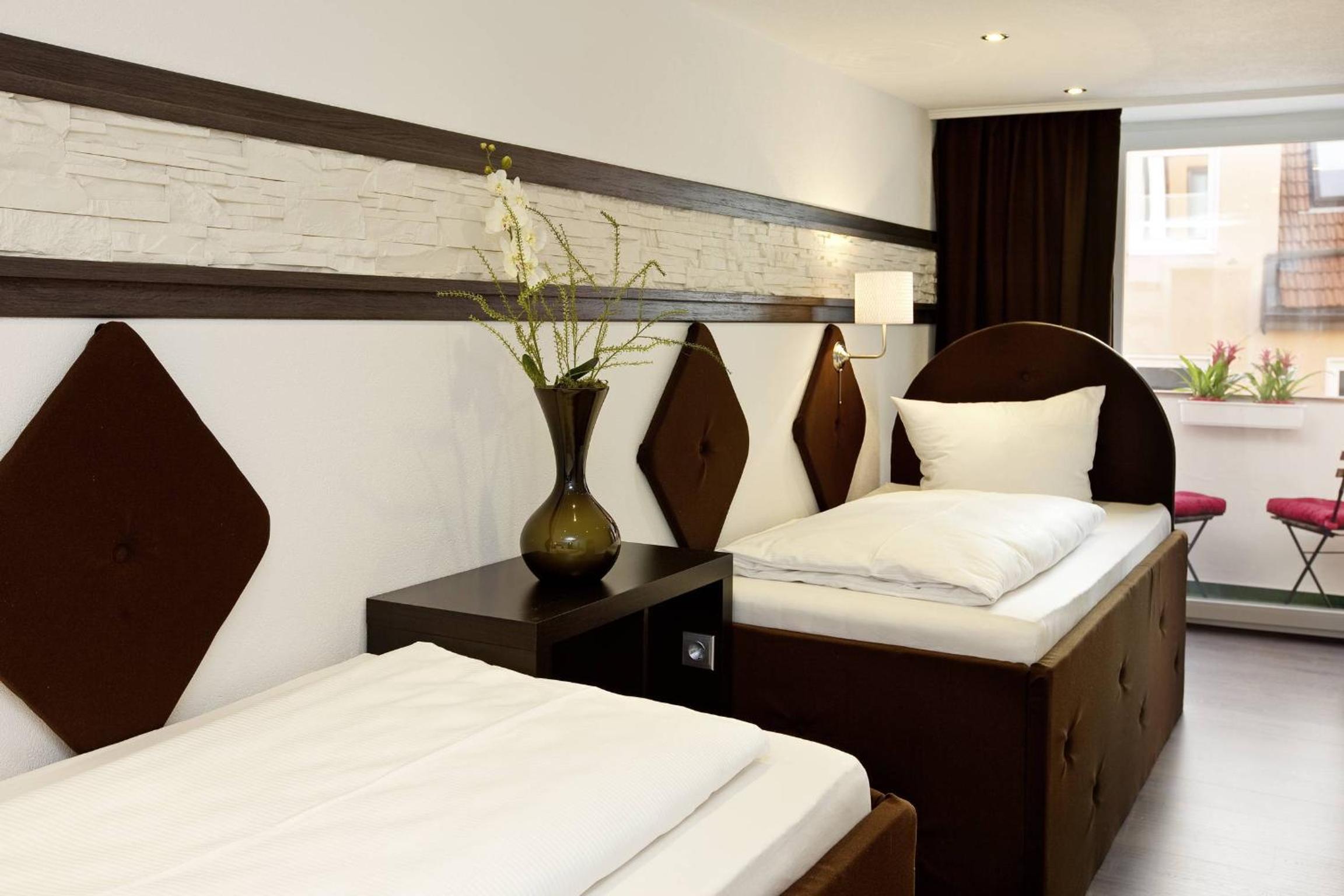 Comfort Twin Room