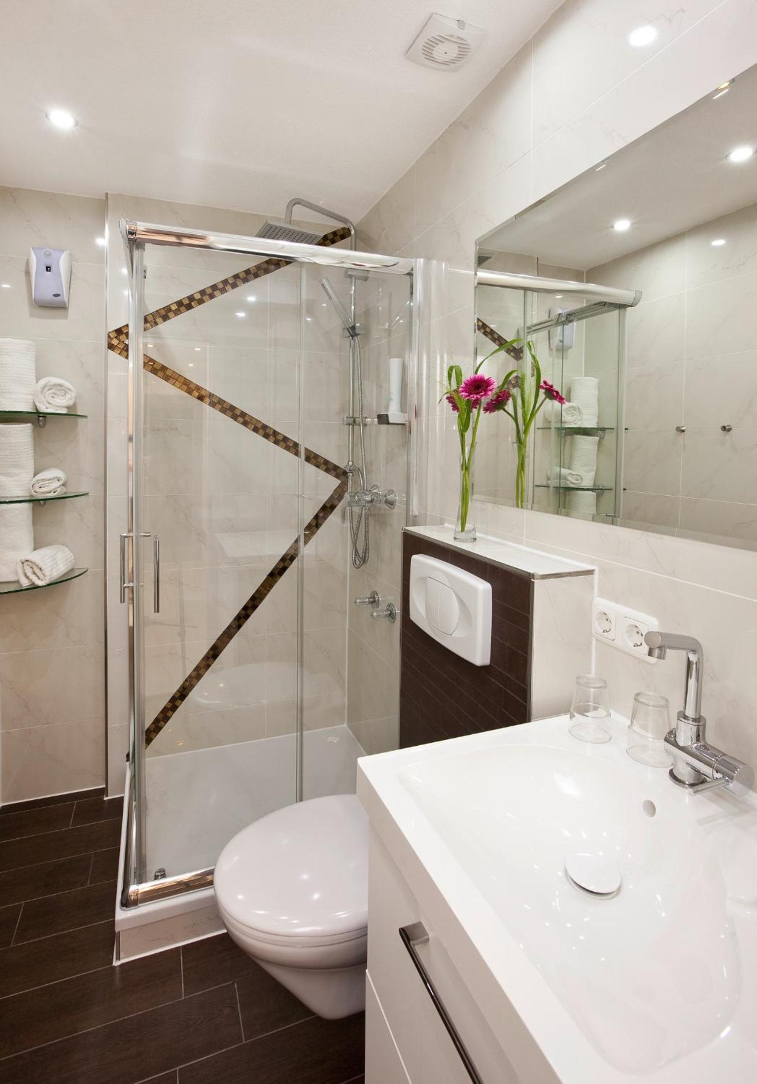Two-Bedroom Junior Suite photo 3