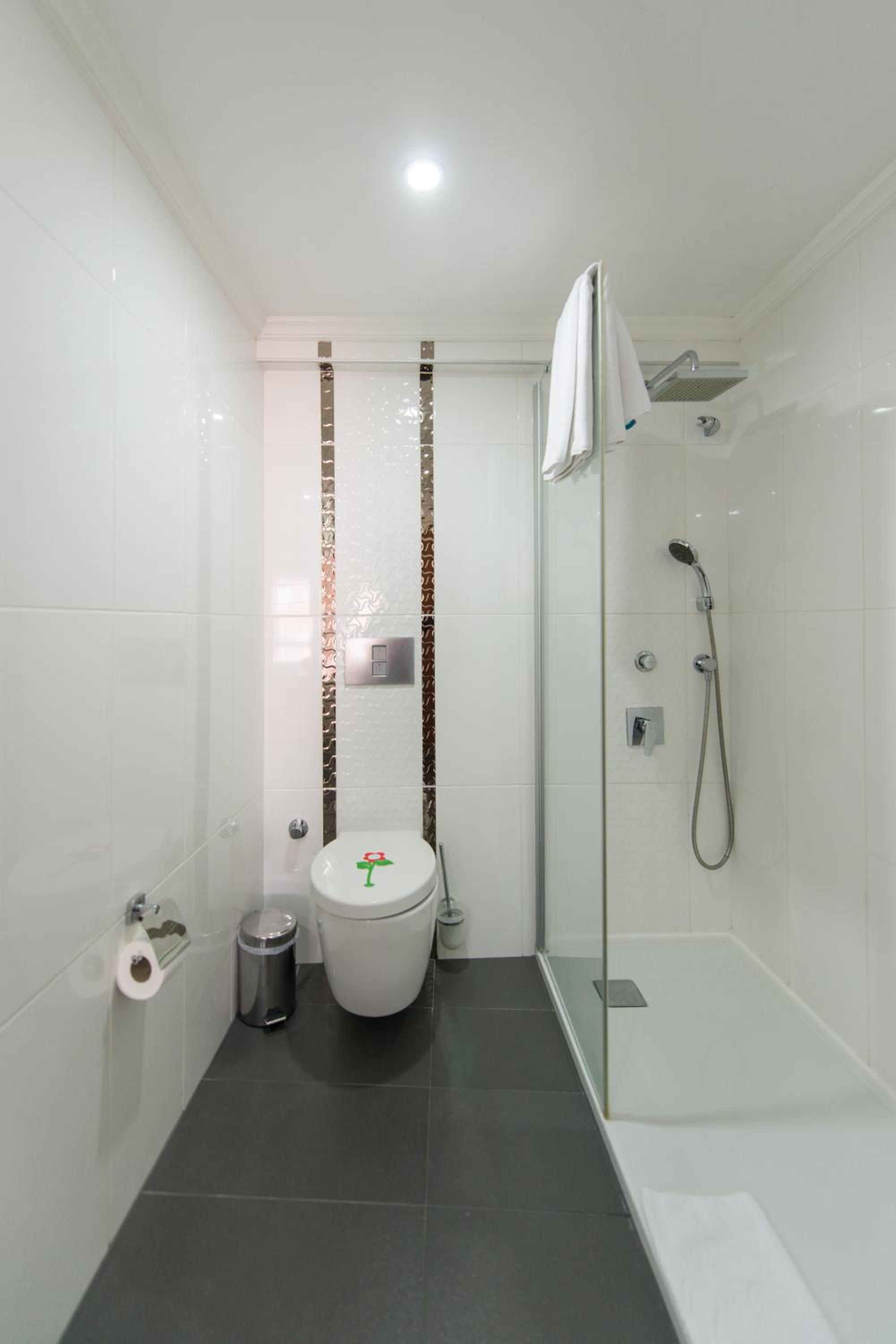 Standard Double or Twin Room photo 2