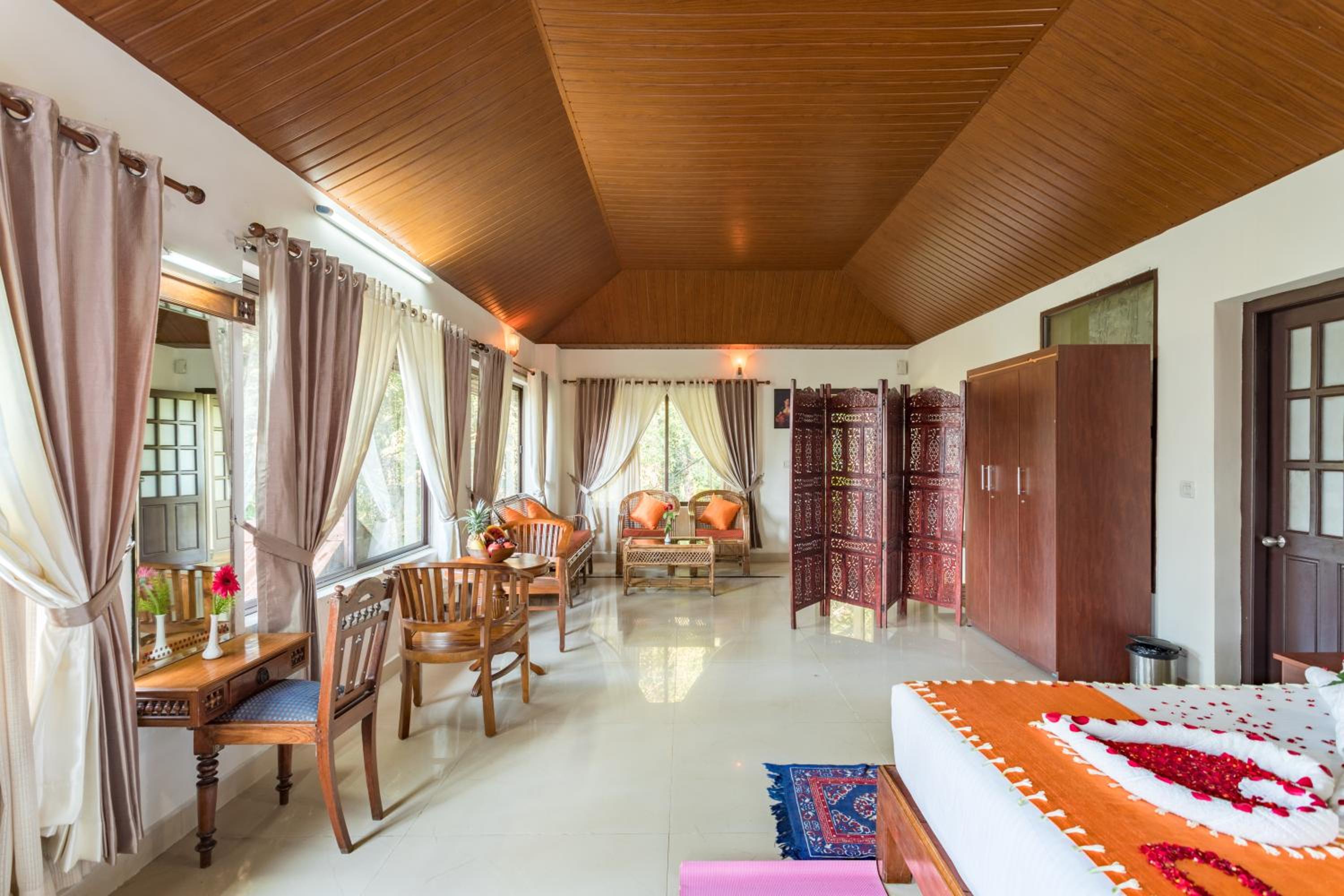Deluxe Double Room - Photo 2
