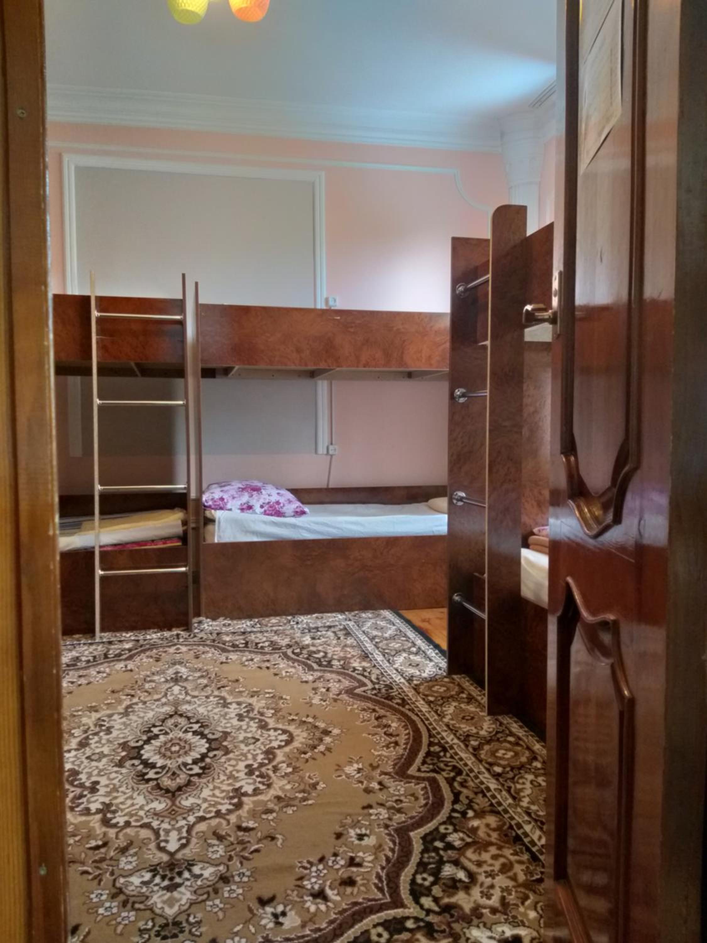 6-Bed Mixed Dormitory Room photo 1