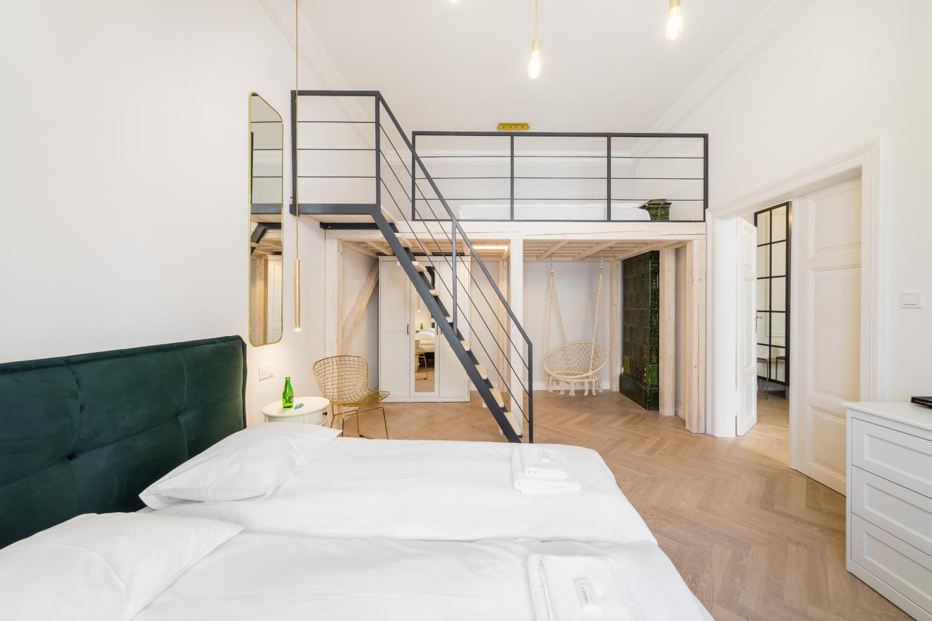 Two-Bedroom Apartment - Photo 40