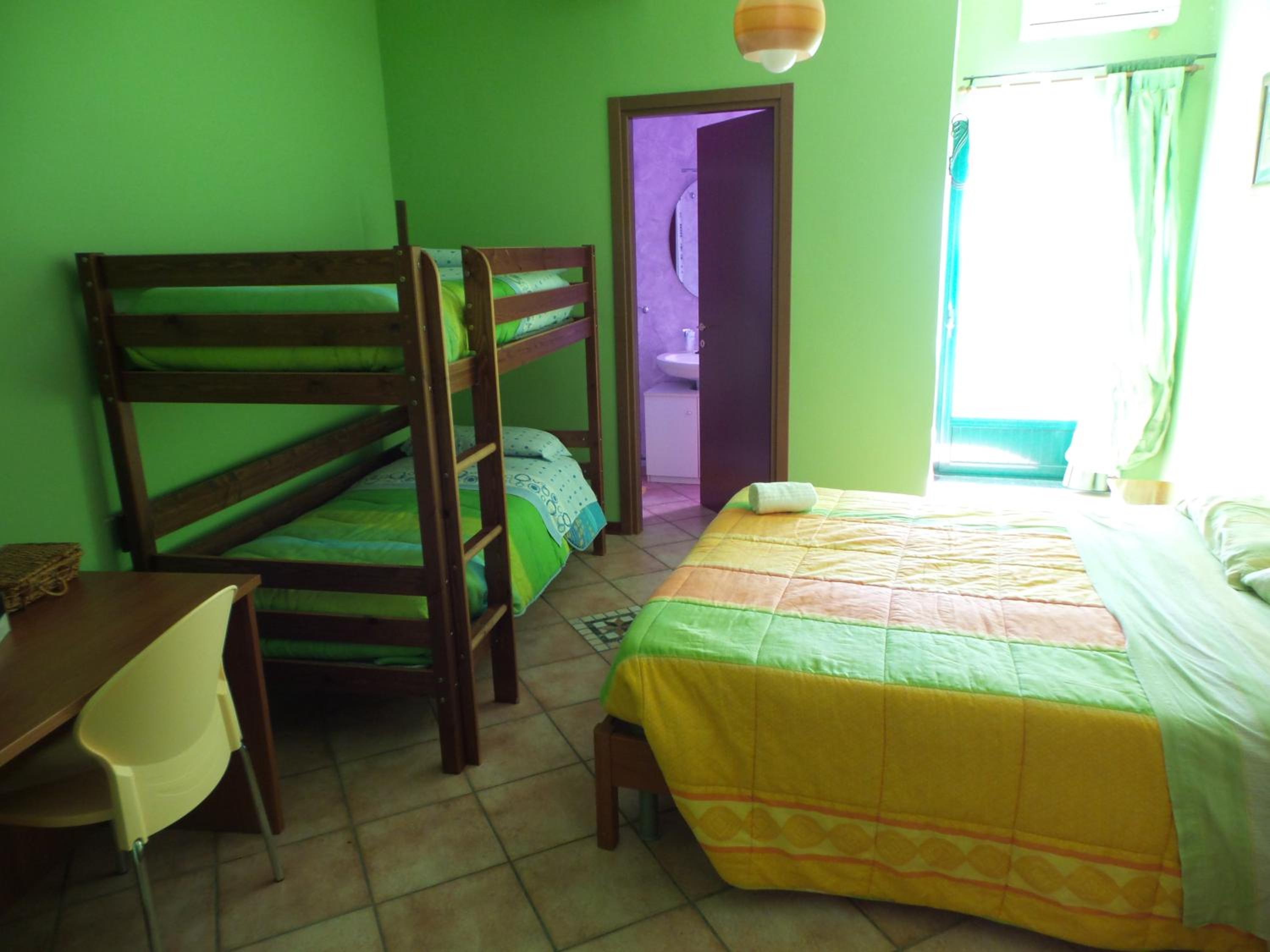Quadruple Room With Bathroom