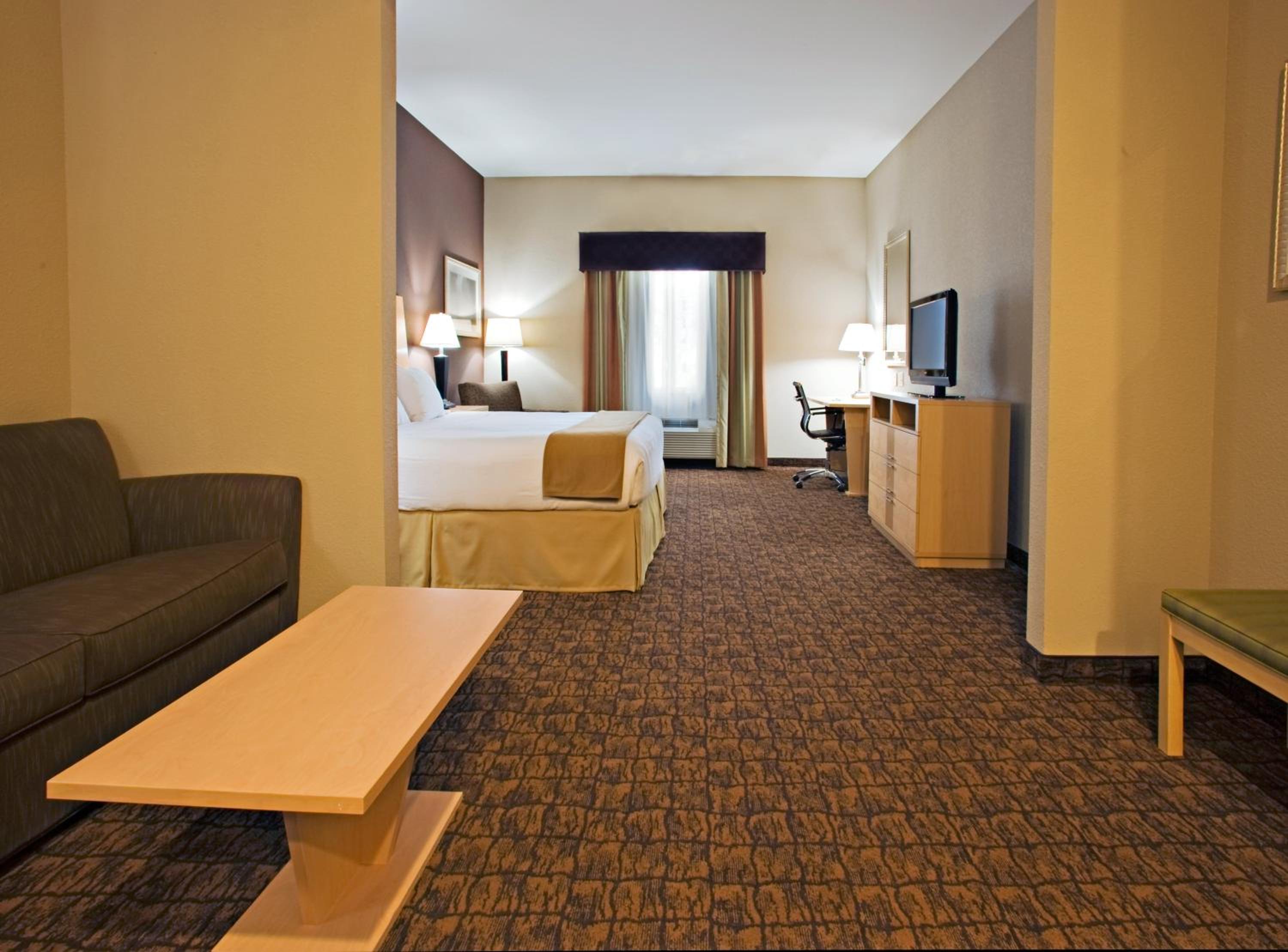 King Suite with Sofa Bed