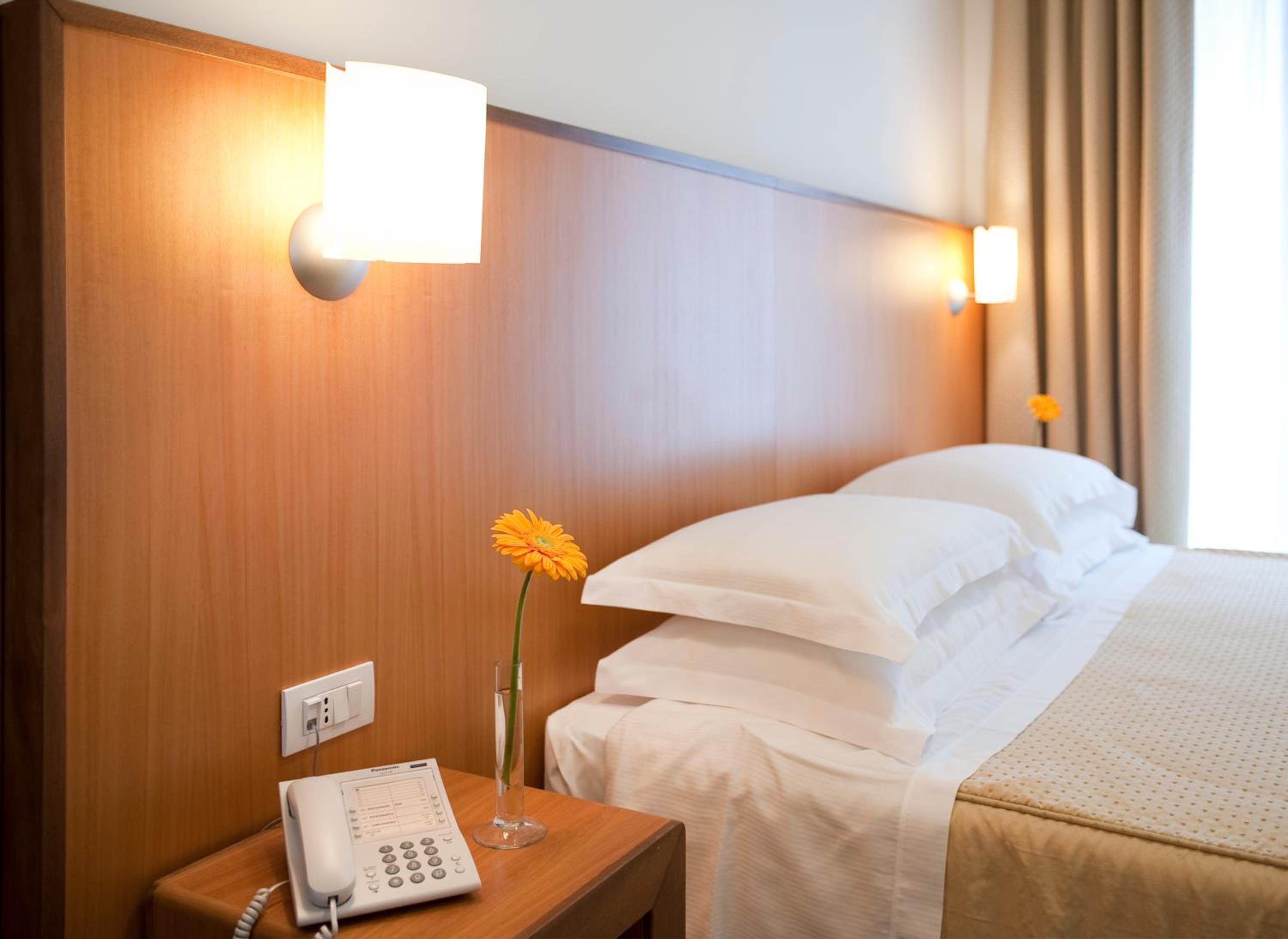 Double or Twin Room - Photo 1