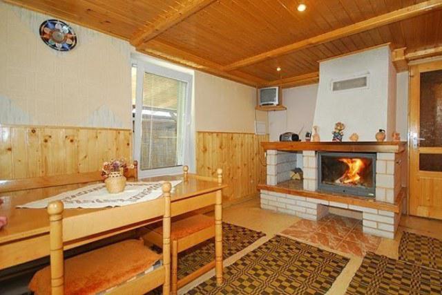 One-Bedroom House photo 2