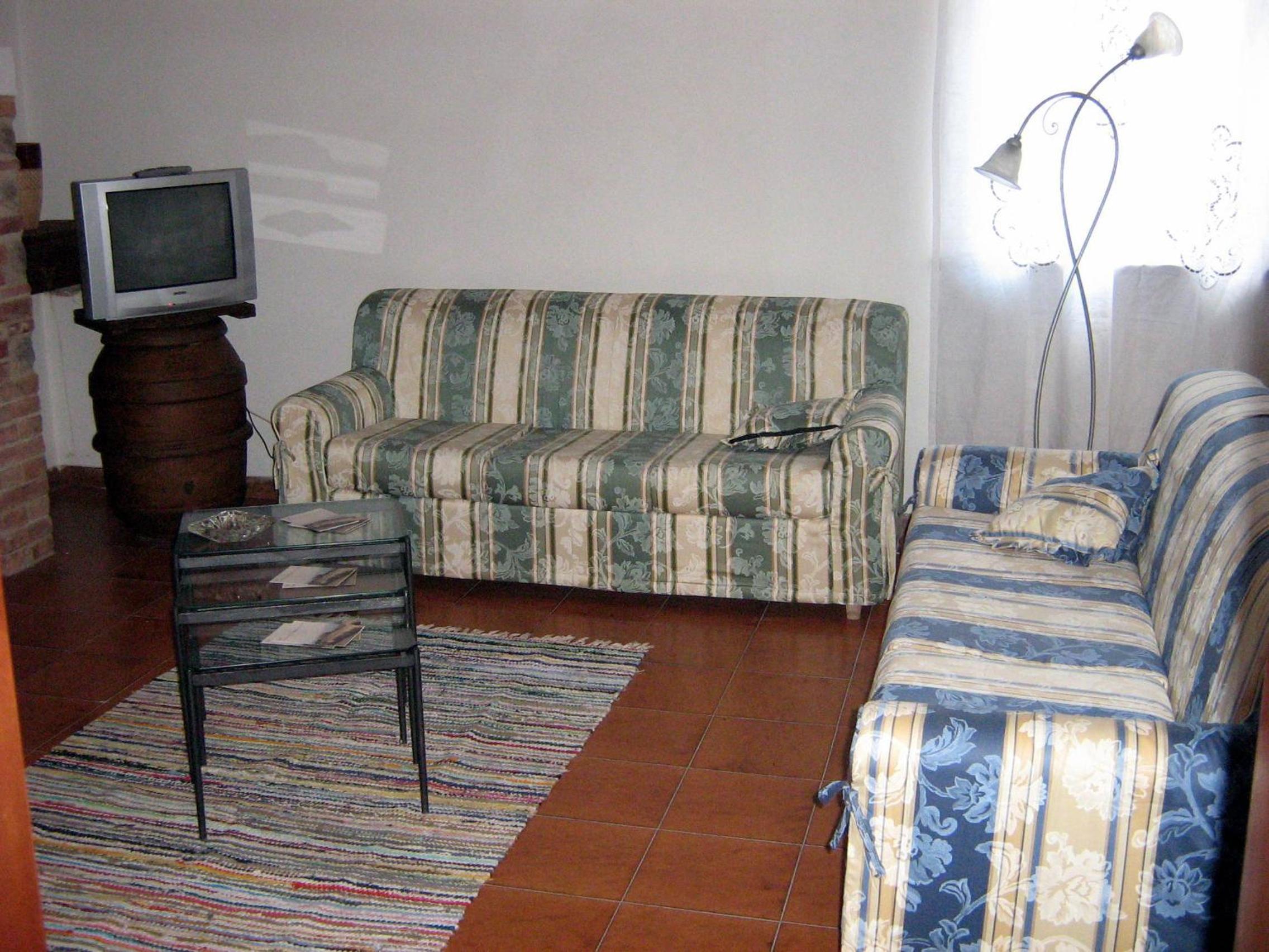 Four-Bedroom Apartment photo 1