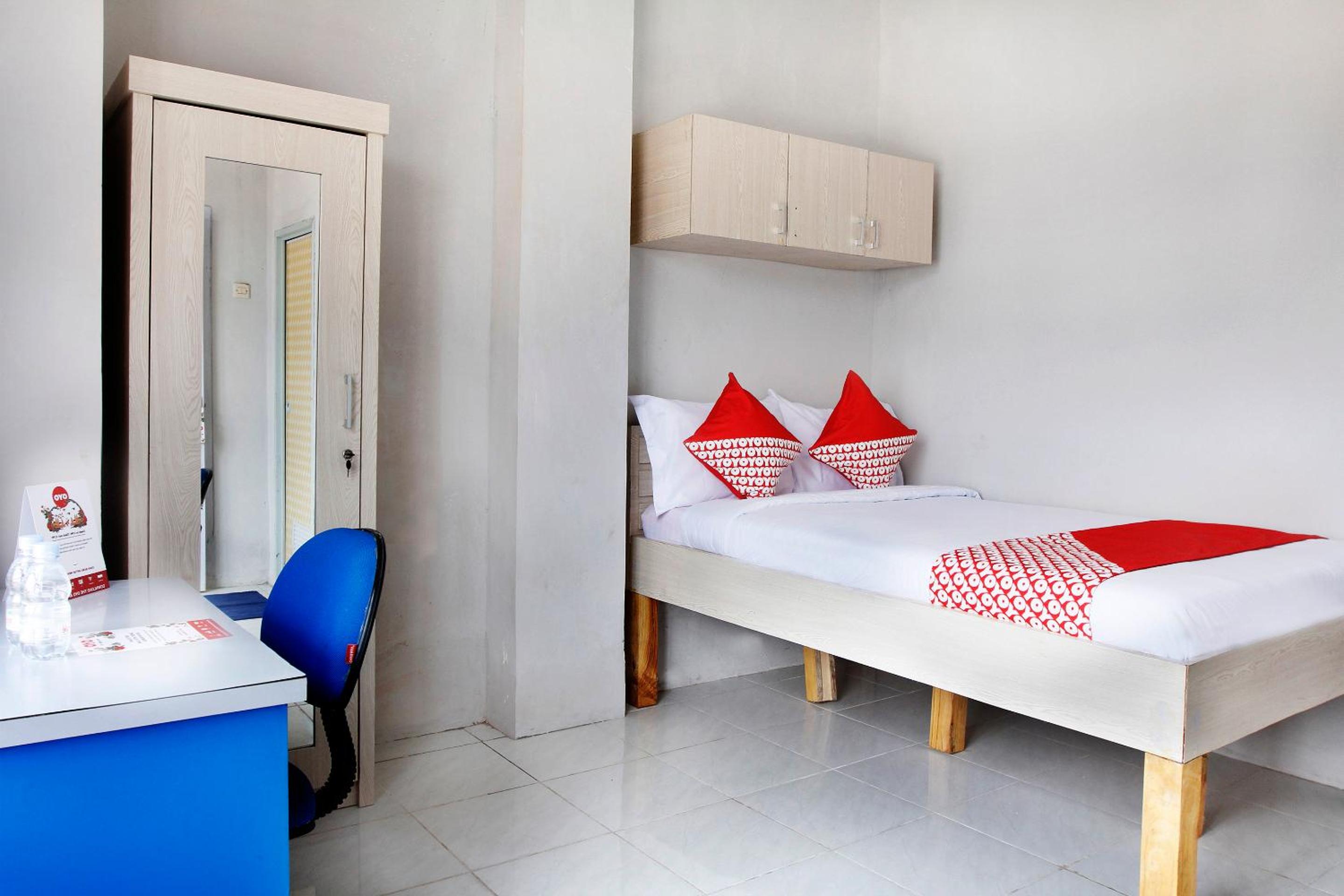 Deluxe Double Room photo 3