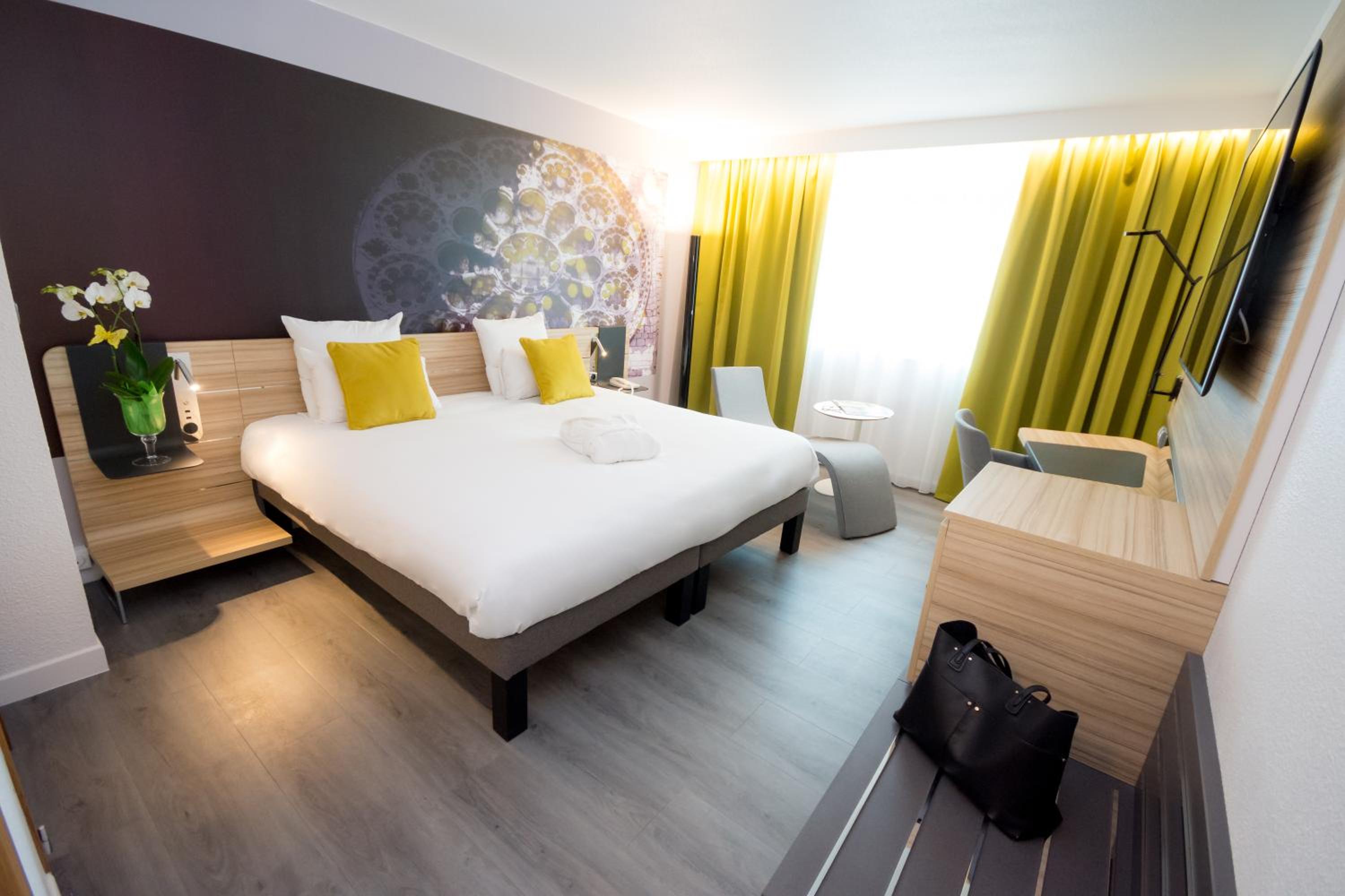 Executive King Room - Photo 6