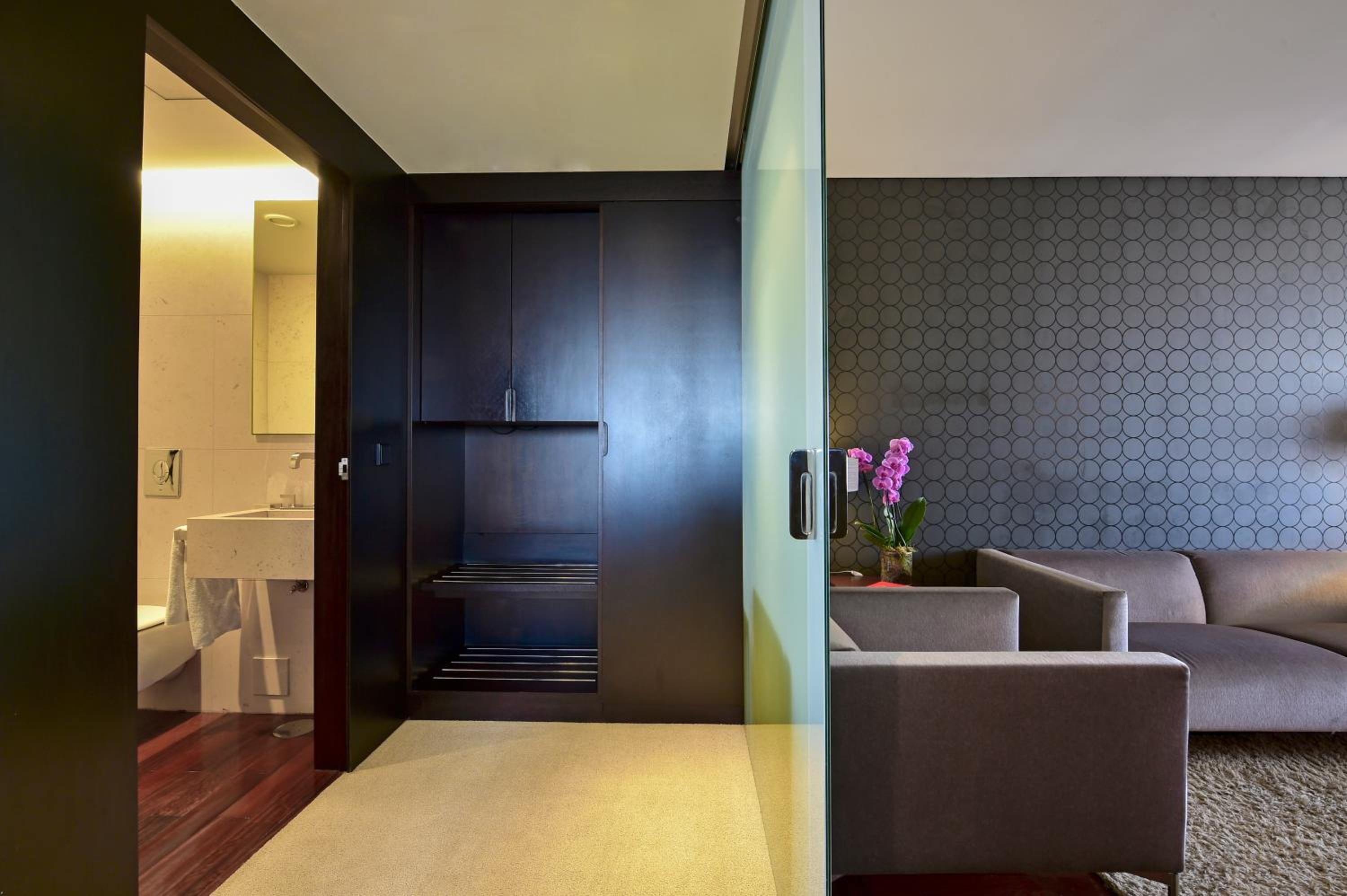Deluxe Suite - Photo 2