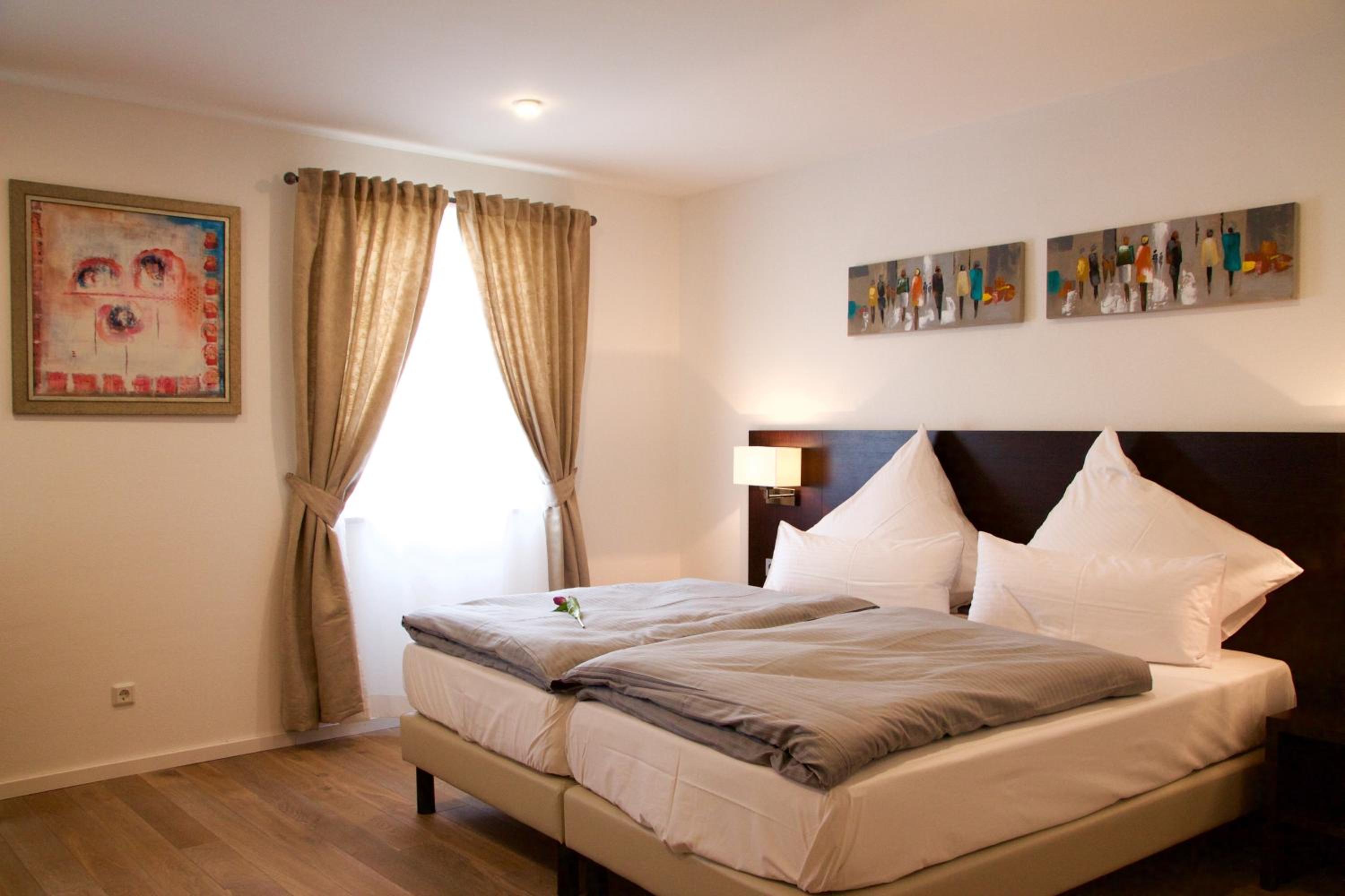 Deluxe Single Room