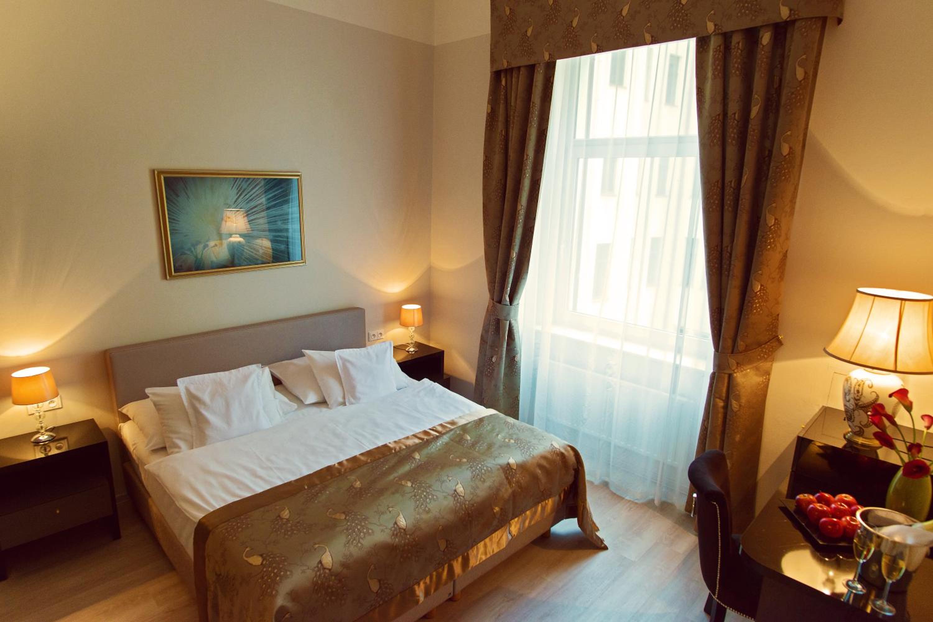 Double or Twin Room photo 1