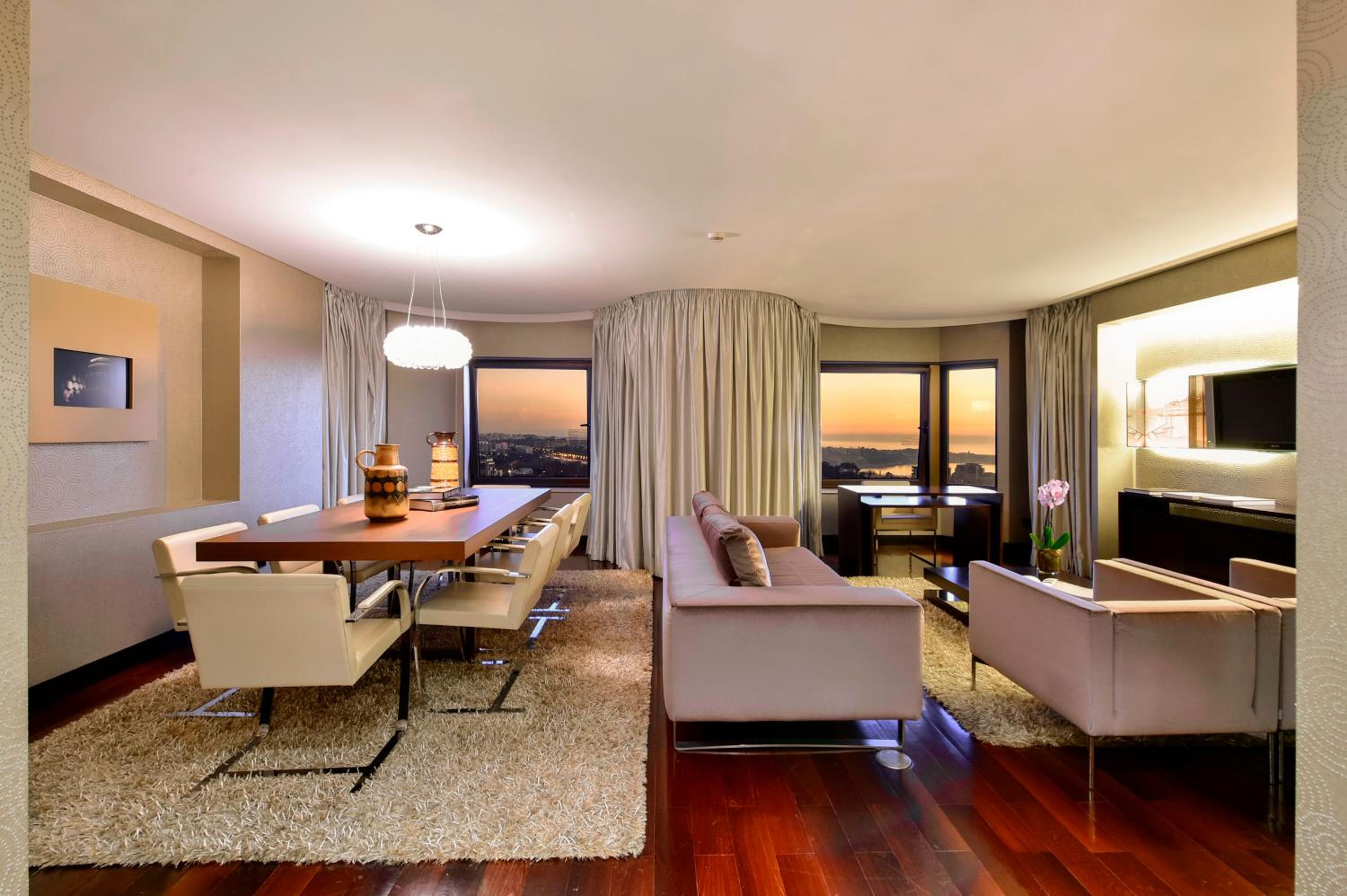 Penthouse - Photo 8