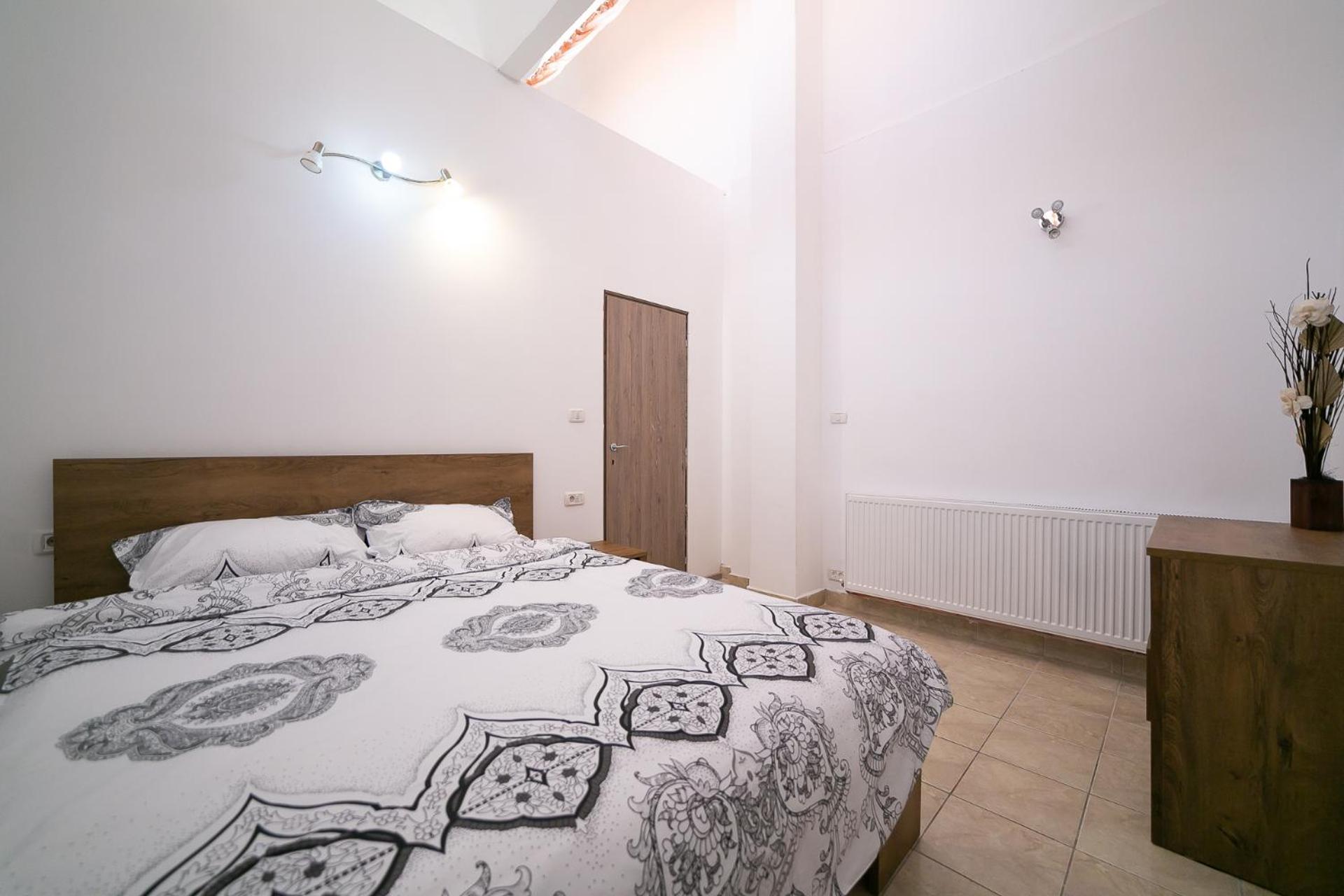 Apartment - Ground Floor - Photo 5