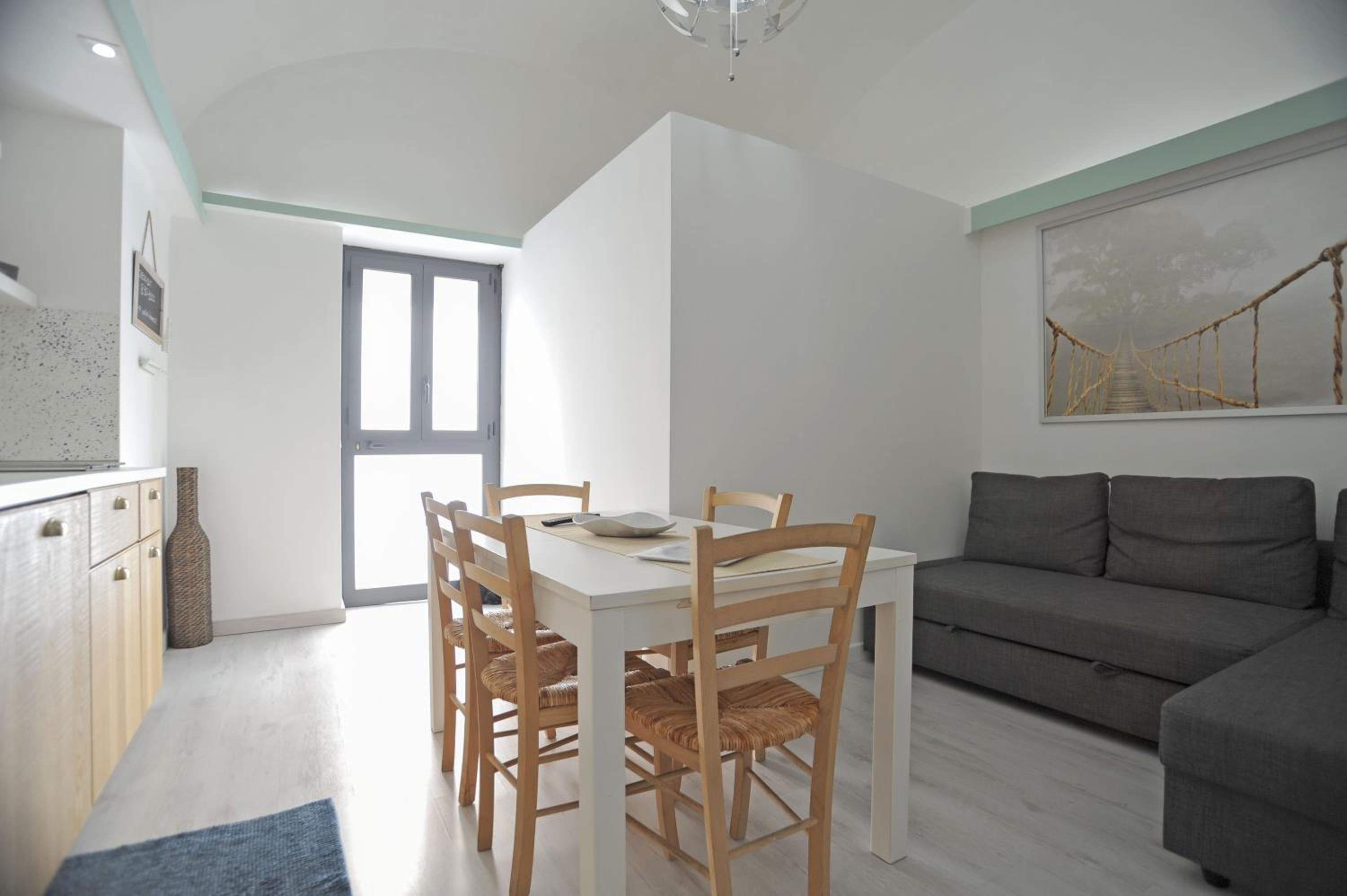 Superior Apartment - Photo 9