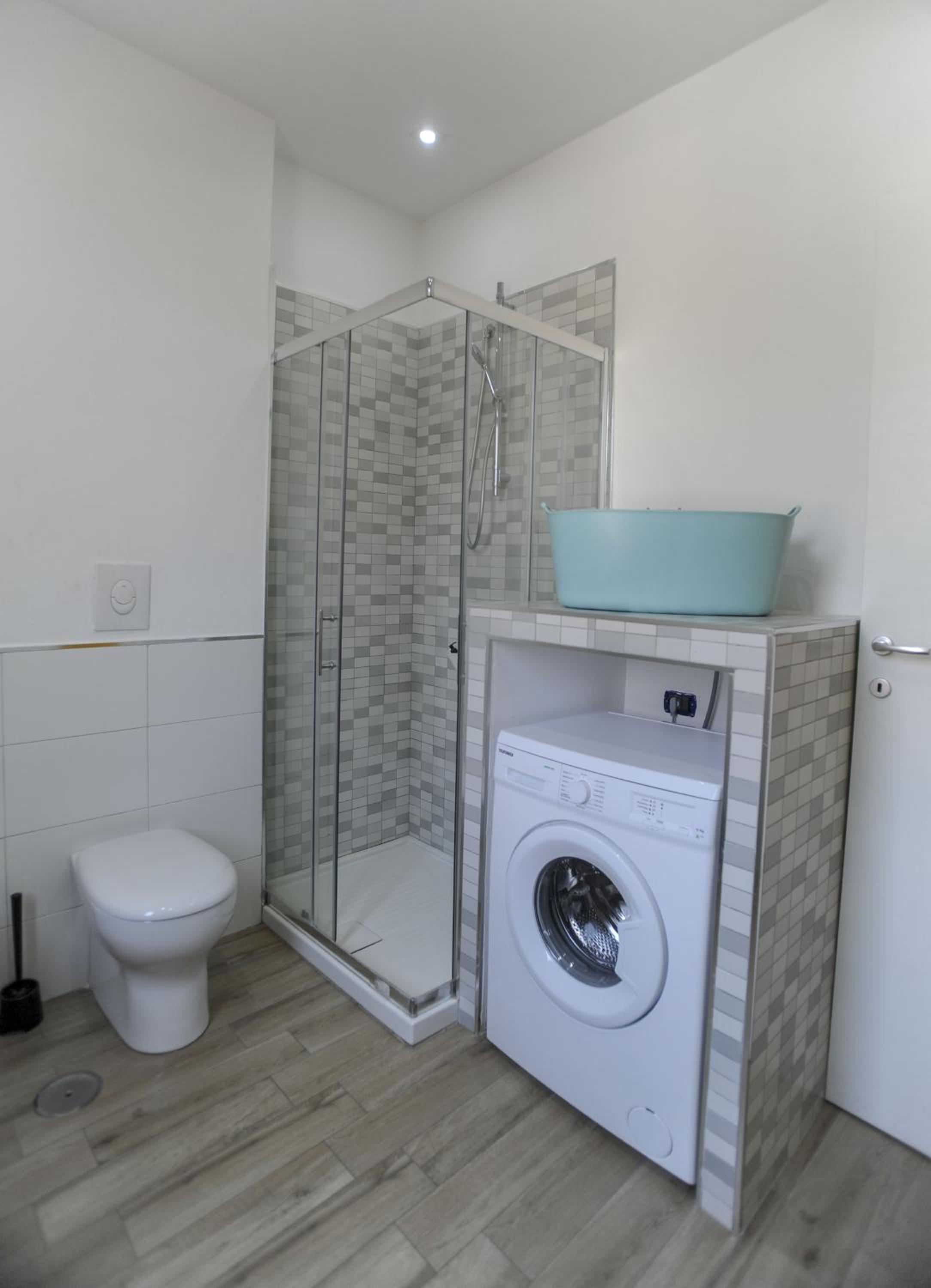 Two-Bedroom Apartment - Photo 18