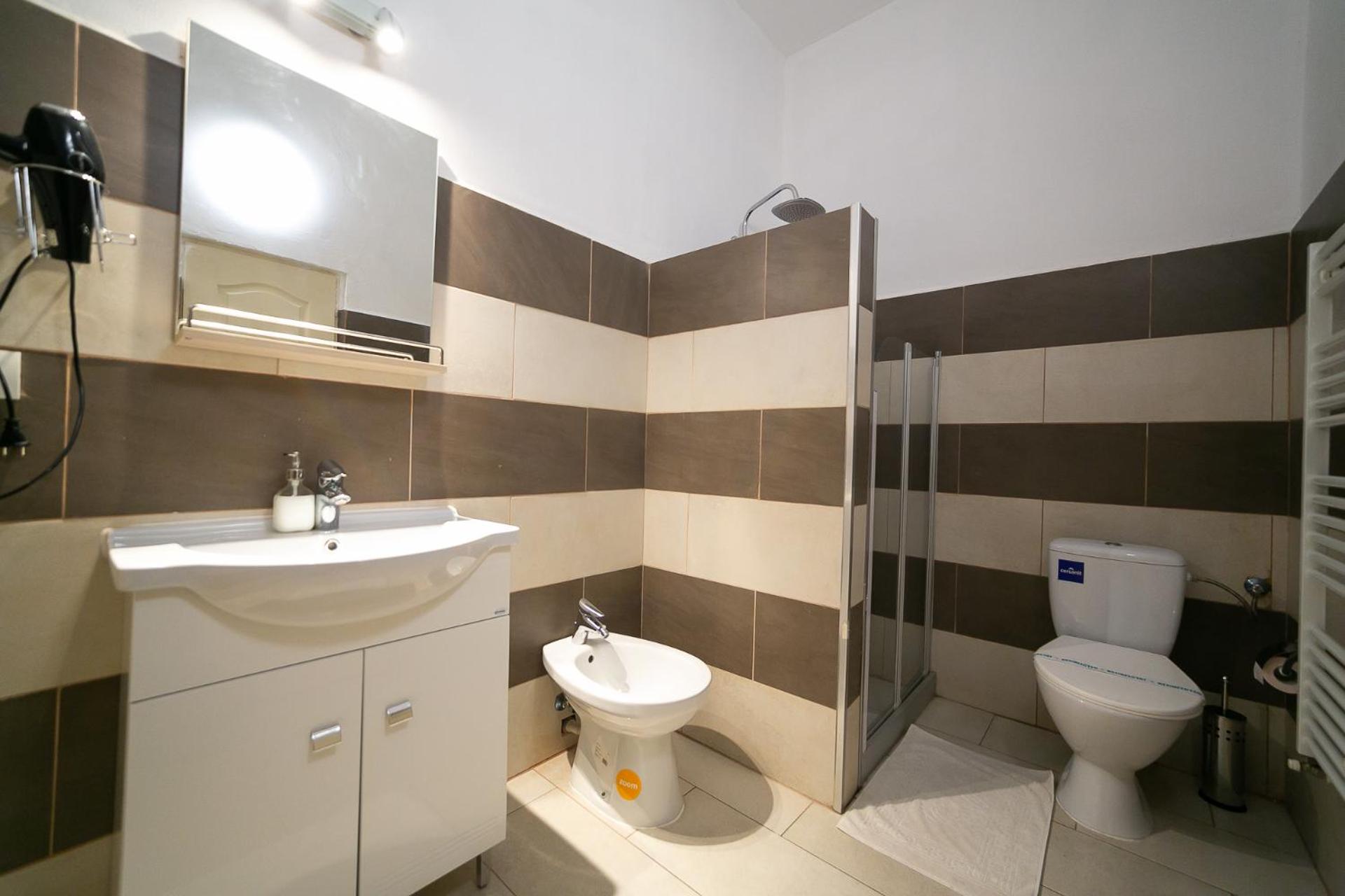Two-Bedroom Apartment - Photo 4