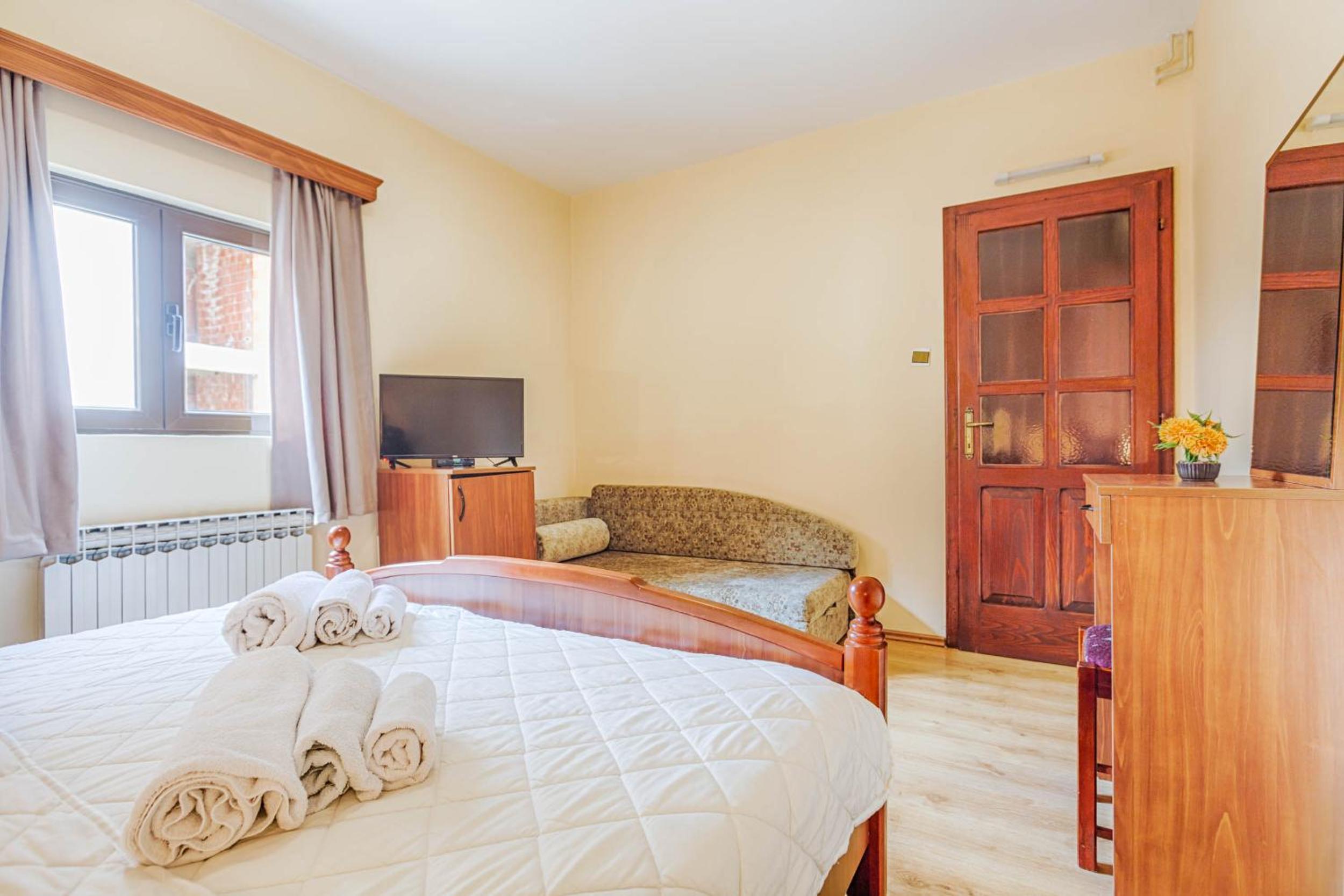 Double Room with Sea View (2 Adults+1 child) photo 3
